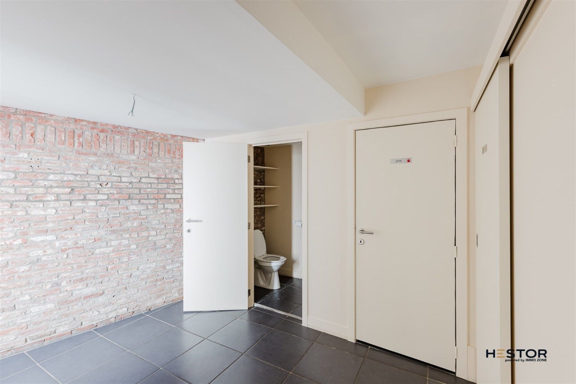 Veelzijdig handelspand op toplocatie in hartje Hamme!  foto 4