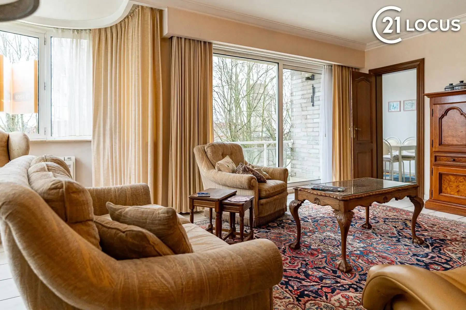 Stijlvol 2-slaapkamer appartement met balkons en airco in Beveren foto 3