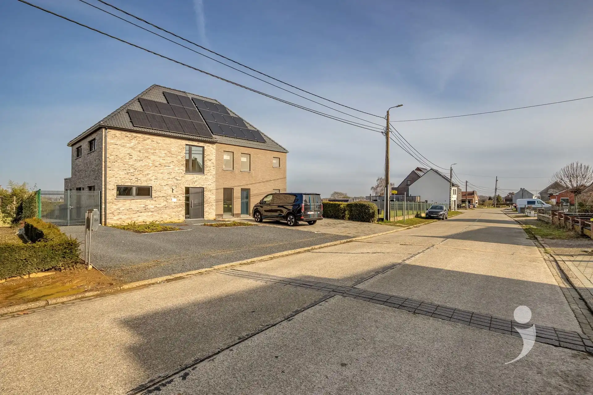 Knappe gezinswoning op een toplocatie!  foto 40