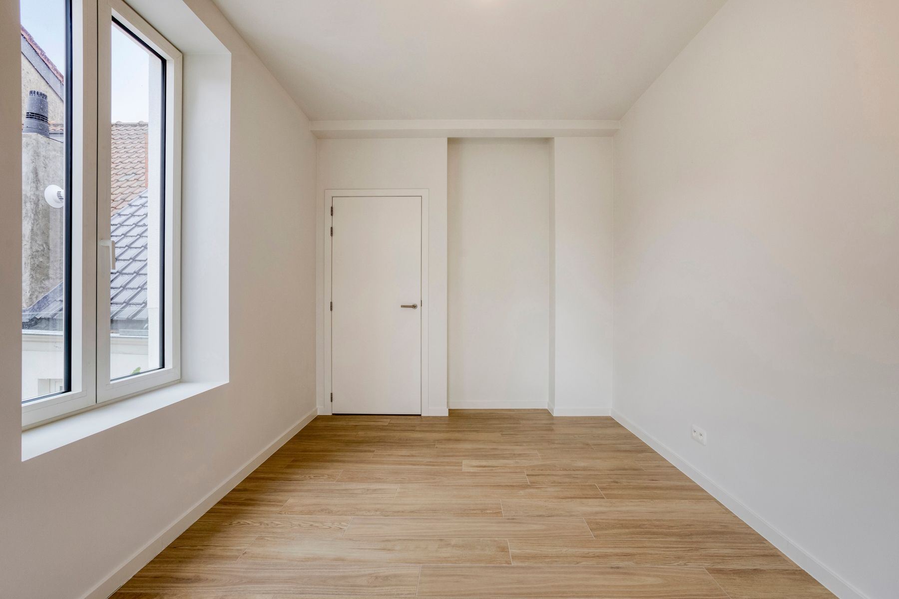 Stijlvol gerenoveerd duplex-appartement met terras foto 14