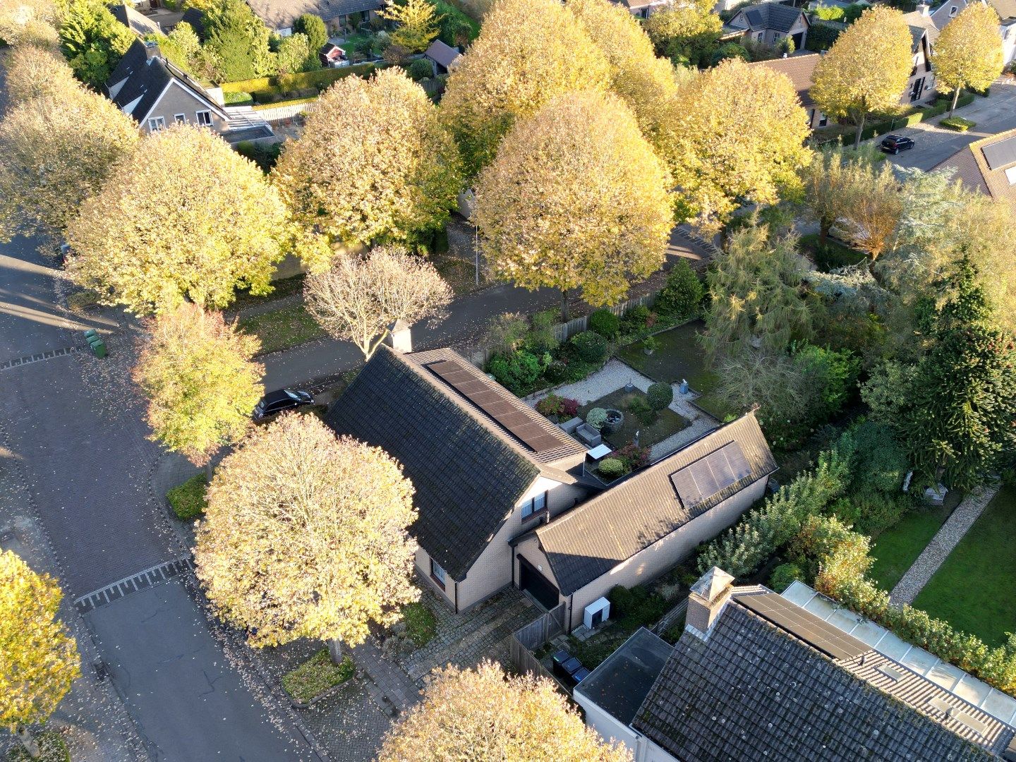 Ruime vrijstaande woning aan de rand van Aardenburg foto 33