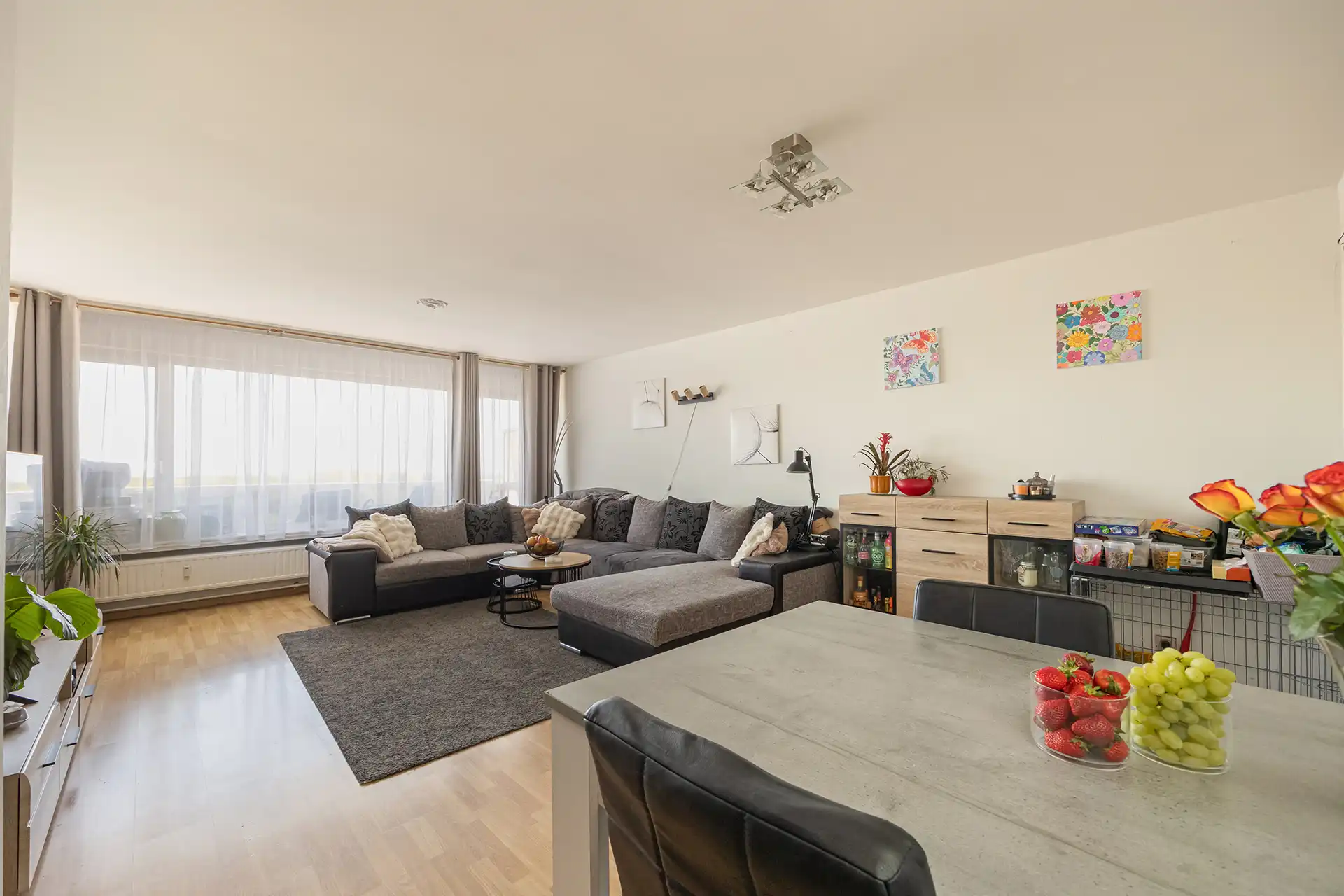 Appartement met 3 slpk (13°verdieping L) en een groot terras foto 5