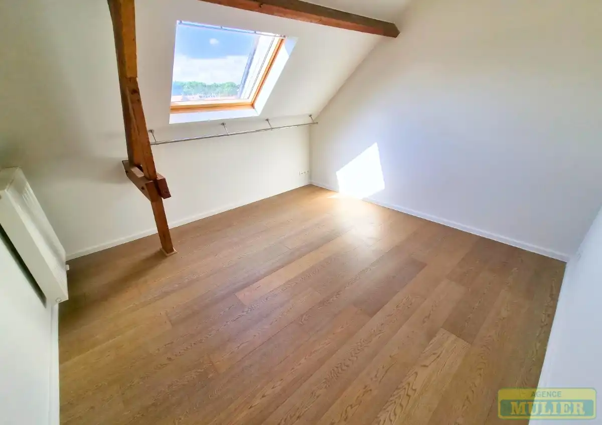 MODERN APPARTEMENT AAN DE ZONNEKANT TE KOOP IN DE PANNE foto 13