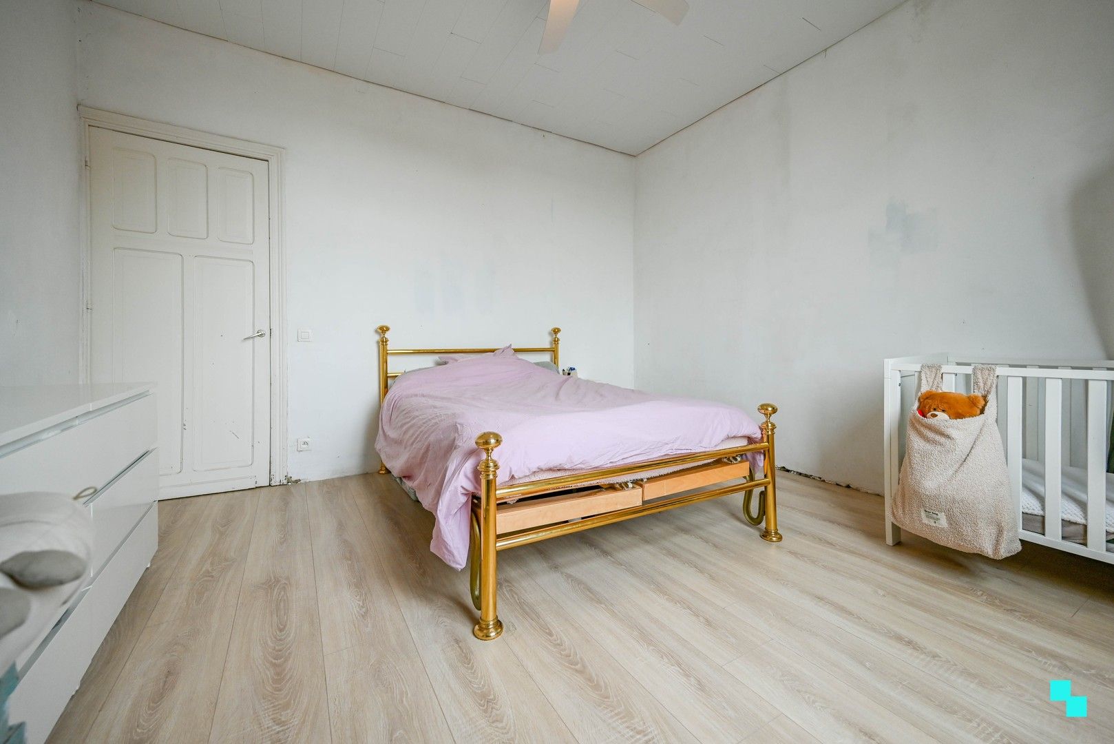 Ruime ééngezinswoning met drie slaapkamers nabij centrum Rumbeke foto 24