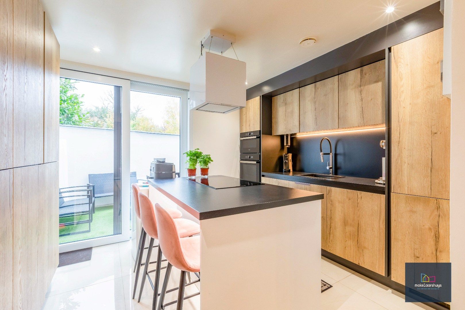 Energiezuinige instapklare woning met 3 slpk op een goede ligging foto 6