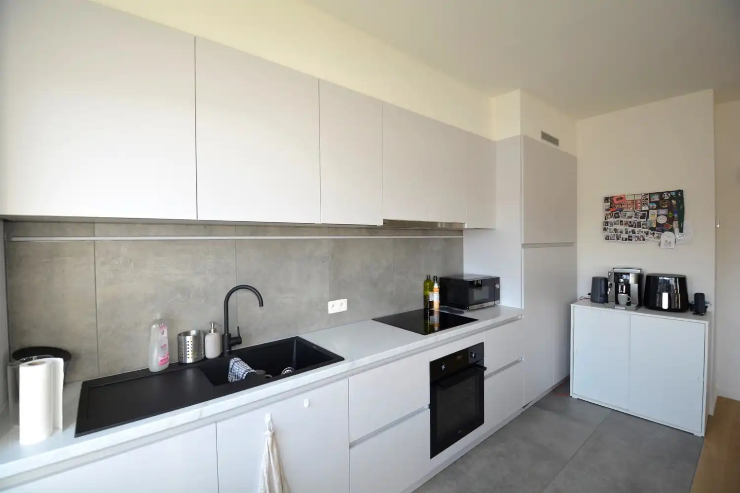 RECENT GERENOVEERD APP. MET 2 SLK, GARAGEBOX & PARKING! foto 6