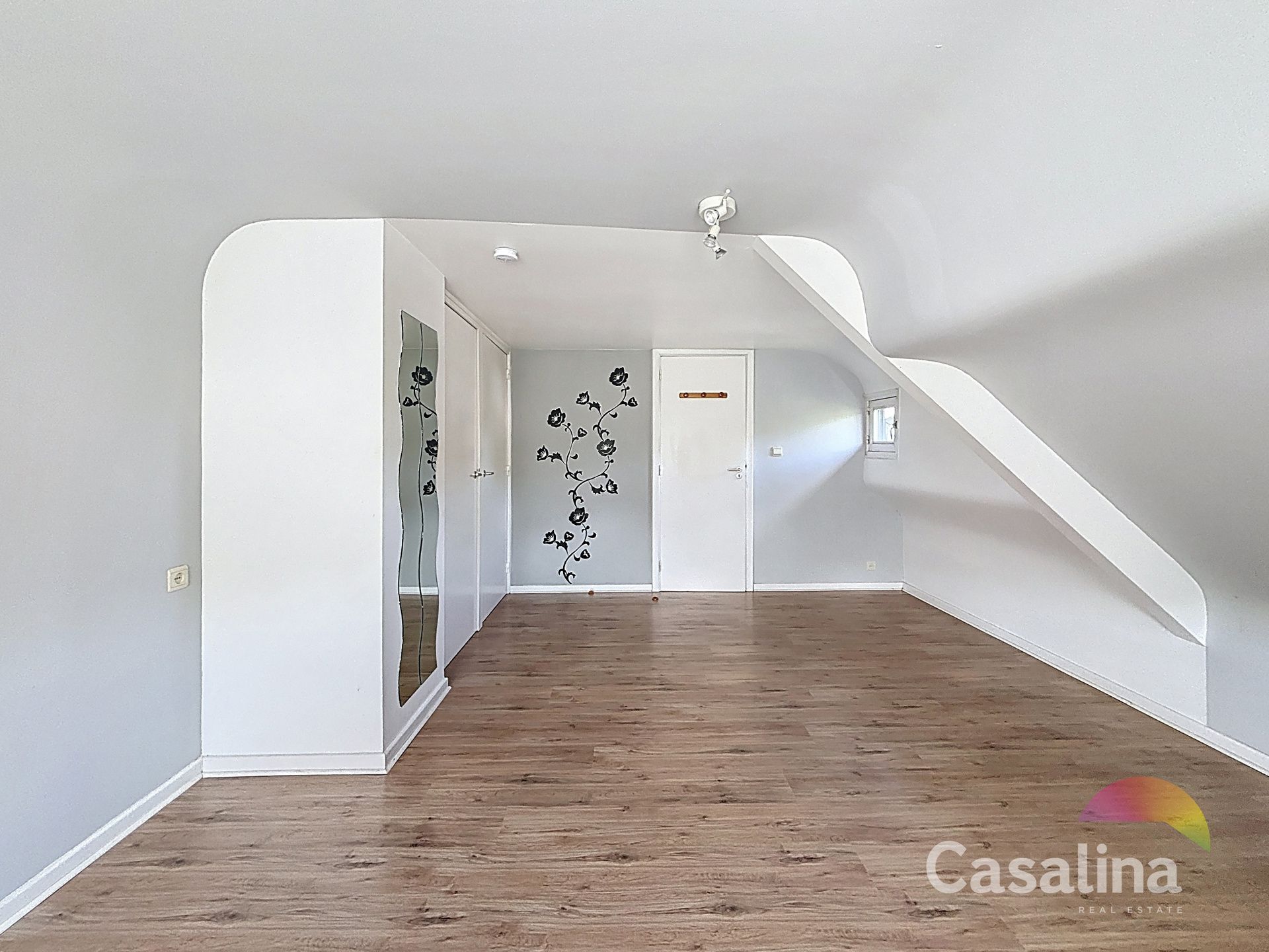Huis met 3 slaapkamers en tuin foto 15