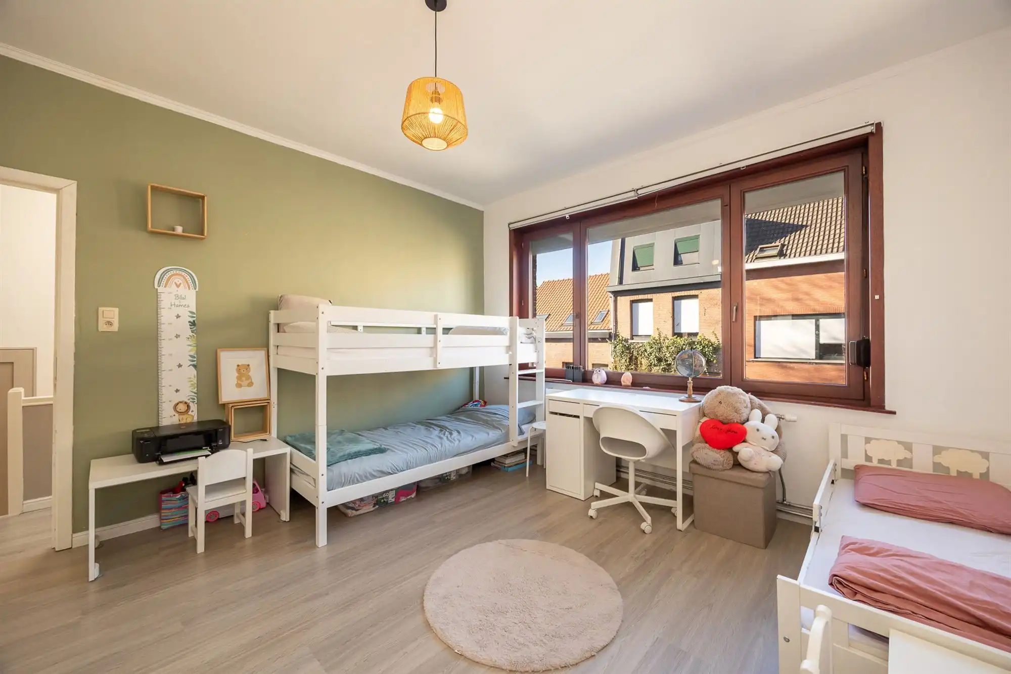 Gerenoveerde eengezinswoning met 3 slpk. en tuin foto 15