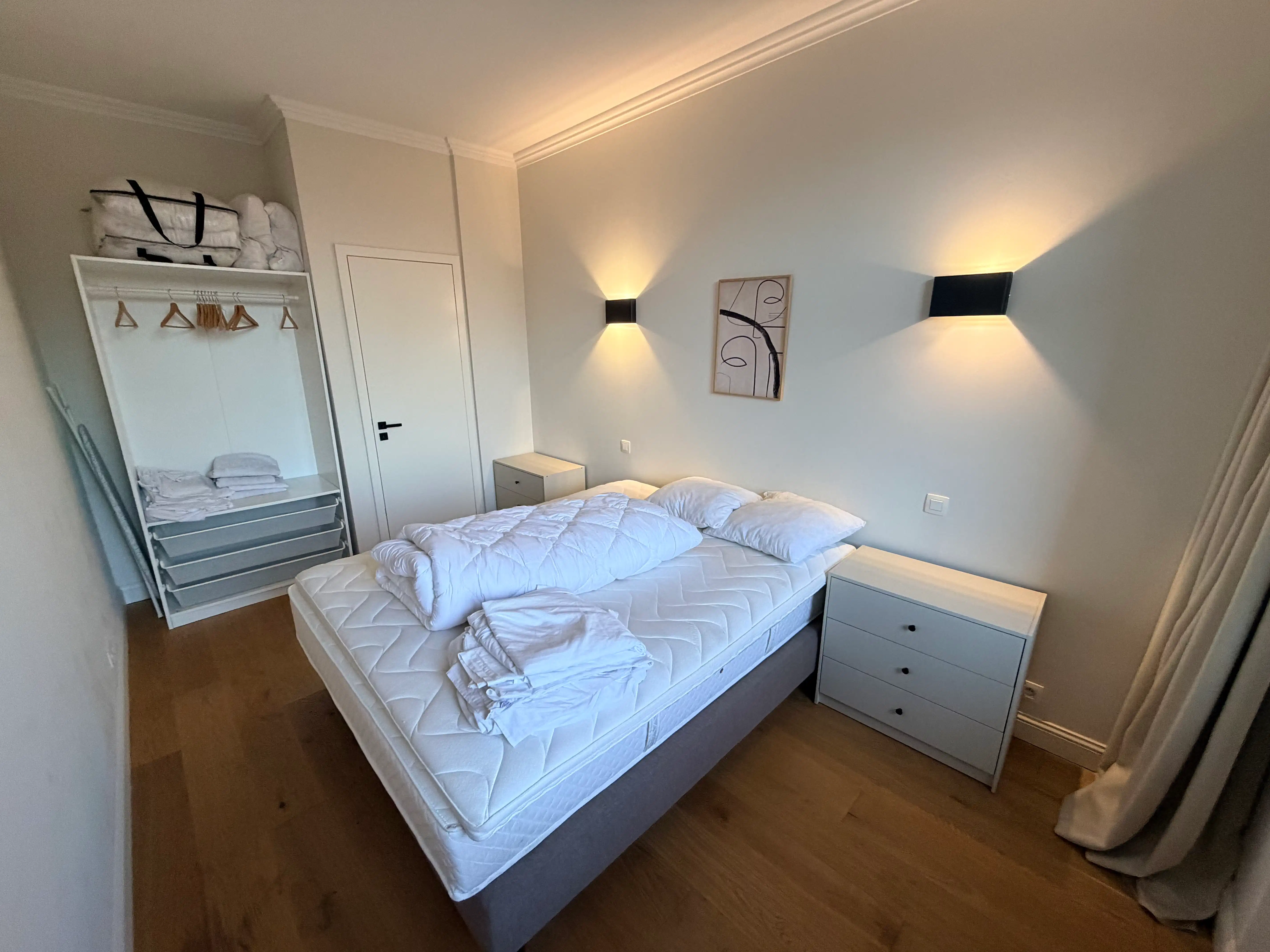 --- NOUVEAU --- Charmant appartement meublé avec deux balcons au cœur du quartier du Châtelain foto 7