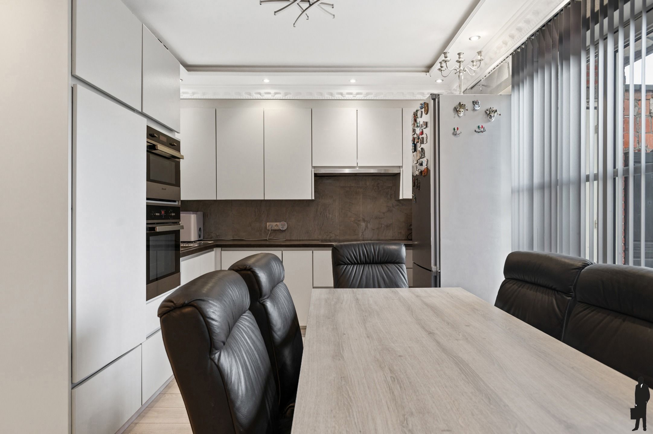 Appartementsgebouw op top-locatie te koop foto 41