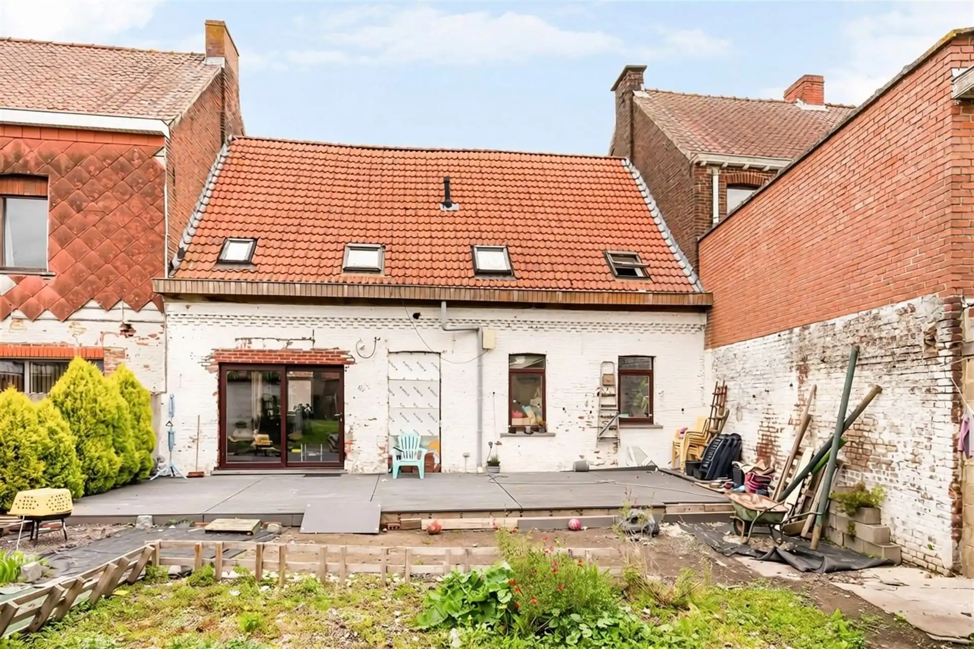 Ruime woning met 5 slaapkamers en tuin in Anserœul foto 2