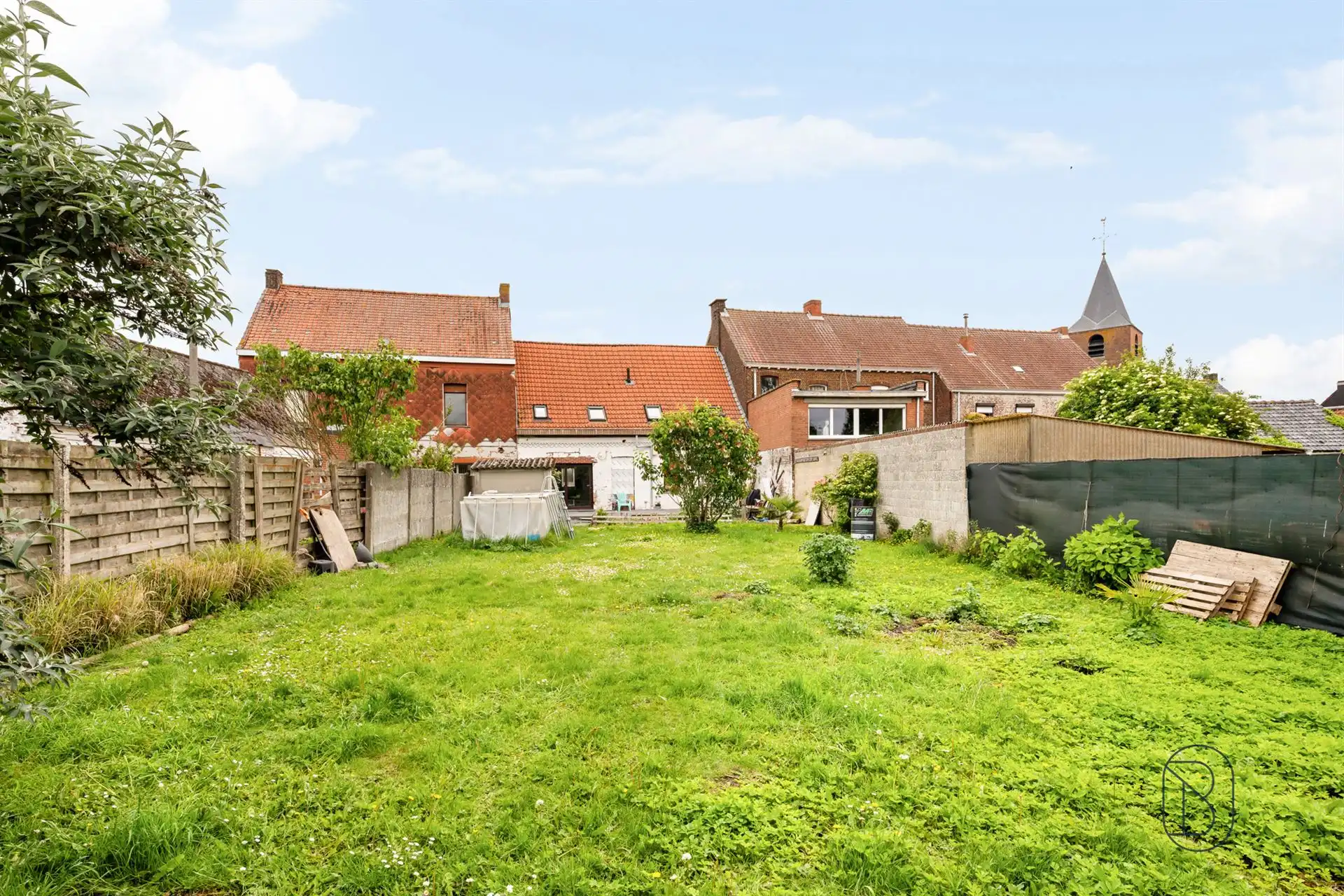 Ruime woning met 5 slaapkamers en tuin in Anserœul foto 3