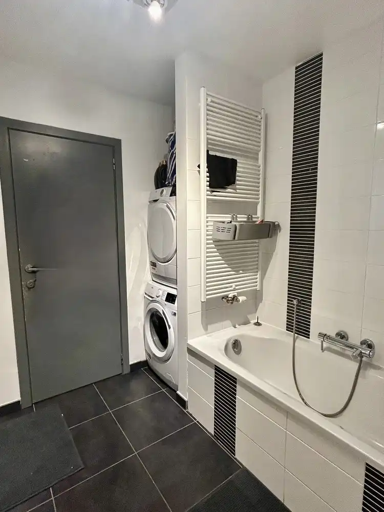 Instapklaar duplexappartement met terras en autostaanplaats te Herent foto 10