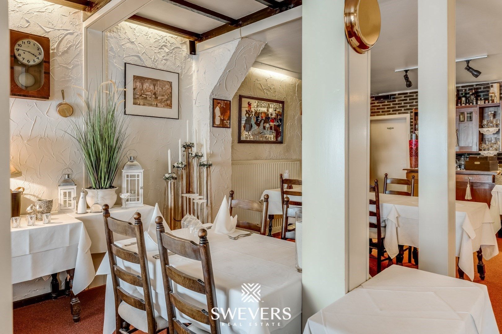 Duplex-appartement met handelsruimte, terras en tuin op toplocatie Riemst foto 8