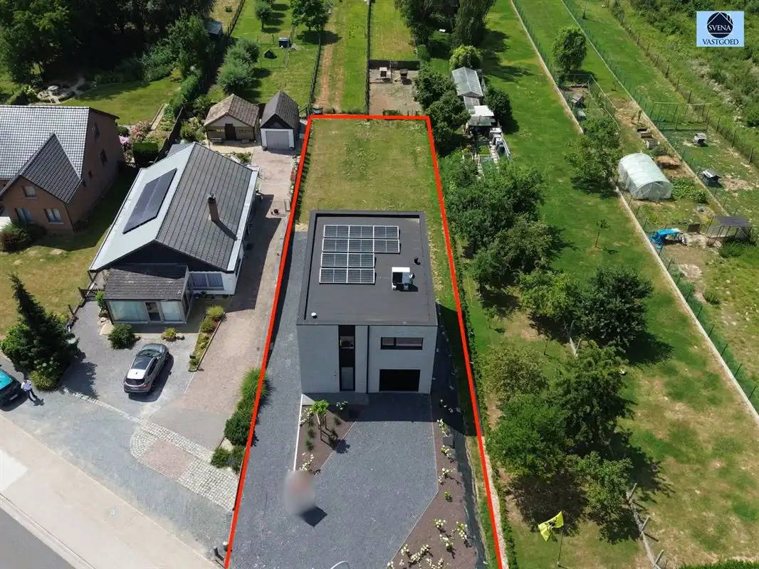 INSTAPKLARE BEN-WONING MET KELDER, GARAGE EN ZONNIGE TUIN IN ASPELARE foto 2