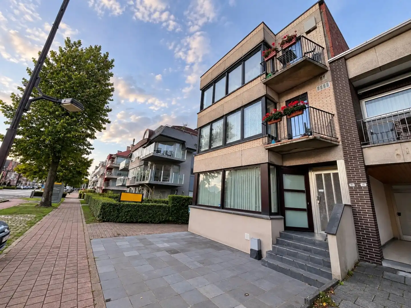 Hoekappartement op enkele minuten van het centrum van Oostduinkerke. foto 12
