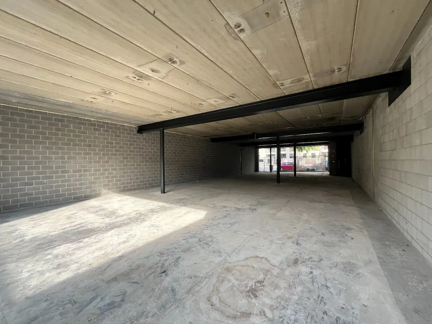 Casco commercieel gelijkvloers op toplocatie te Kapellen foto 7