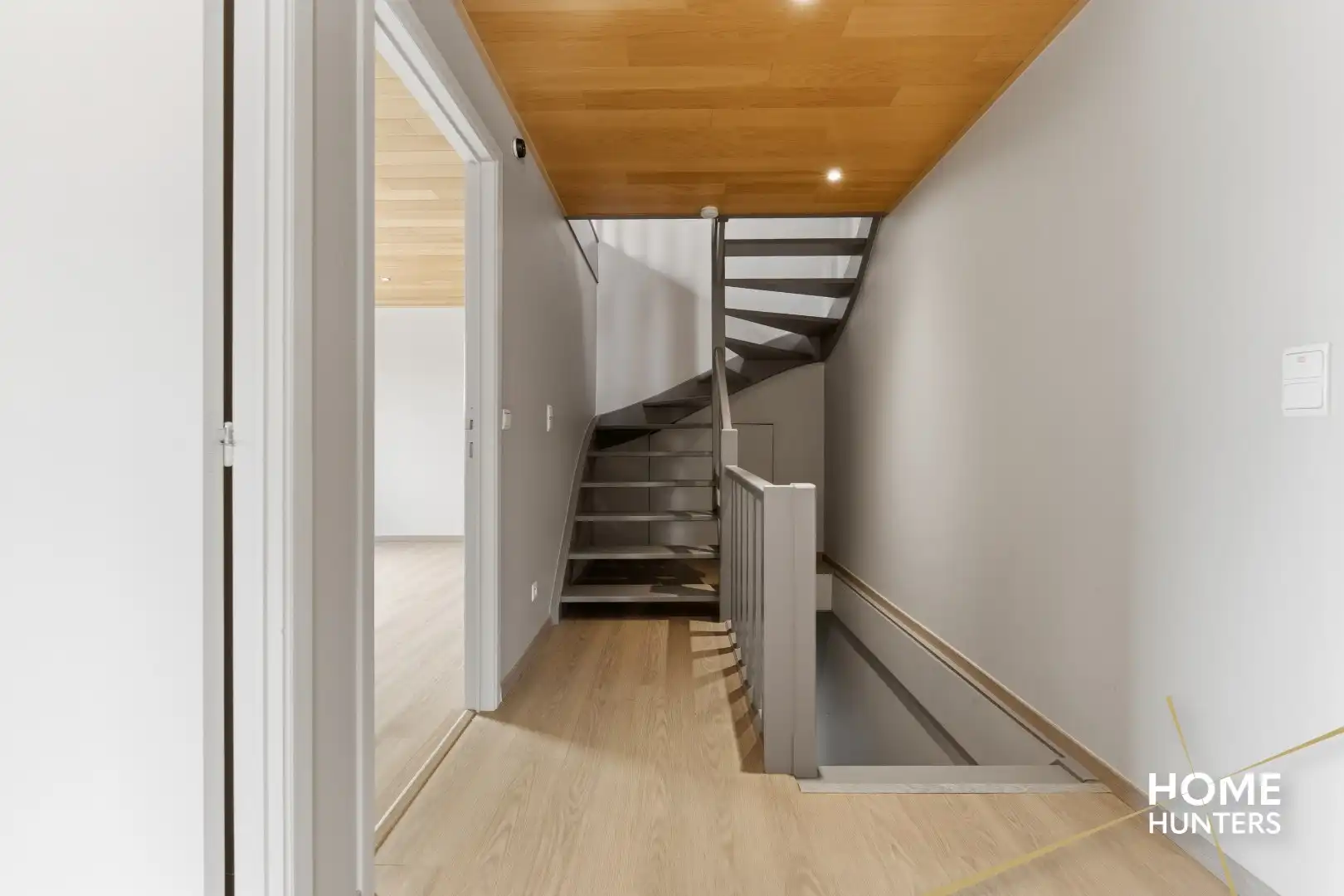 Unieke horecakans met enorme visibiliteit en potentieel – De Tommies, Dikkebusseweg 341 foto 20