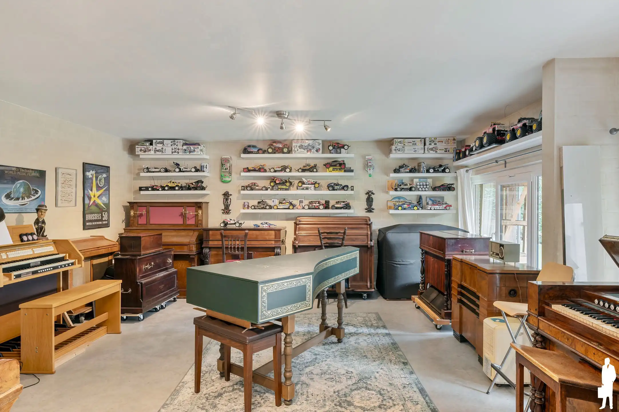 Karaktervolle woning met 6 slk, zwembad + atelier  foto 23