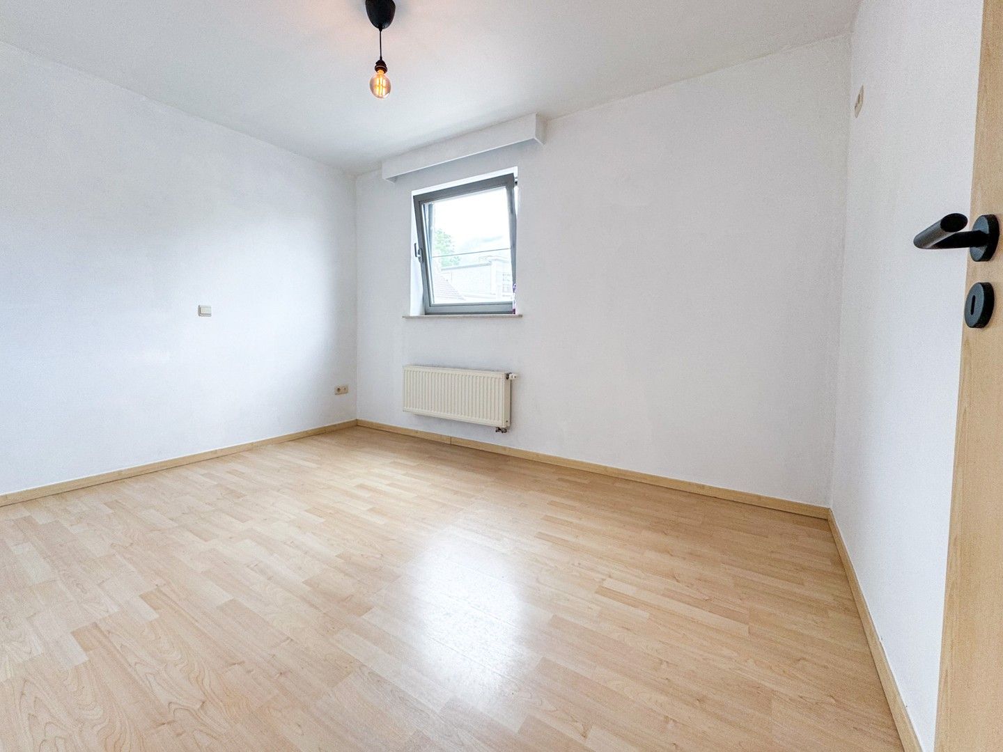 Instapklaar 2 slp appartement vlakbij centrum en park! foto 8