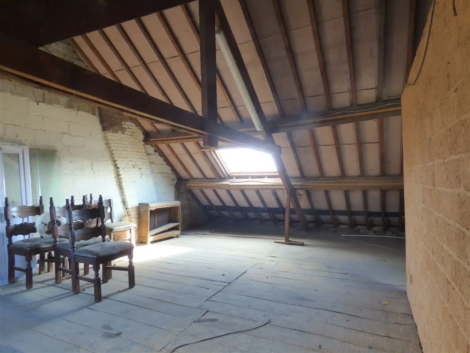 Te renoveren woning met 3 slaapkamers en garage – Tongersesteenweg 125, Riemst foto 14