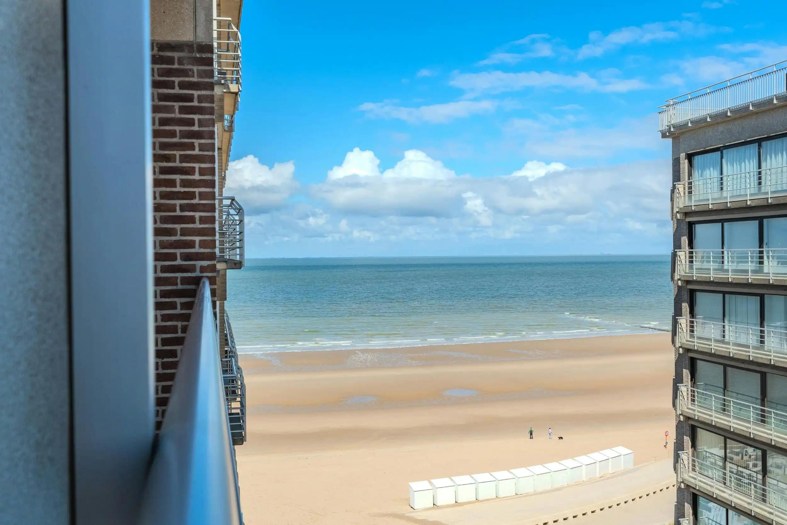 Prachtig appartement met 2 slaapkamers en zijdelings zeezicht !  foto 15