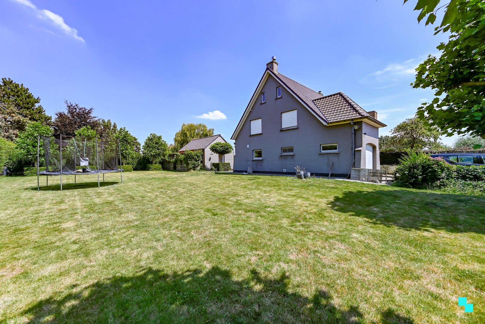 Ruime alleenstaande woning in een groene omgeving te Ardooie foto 27