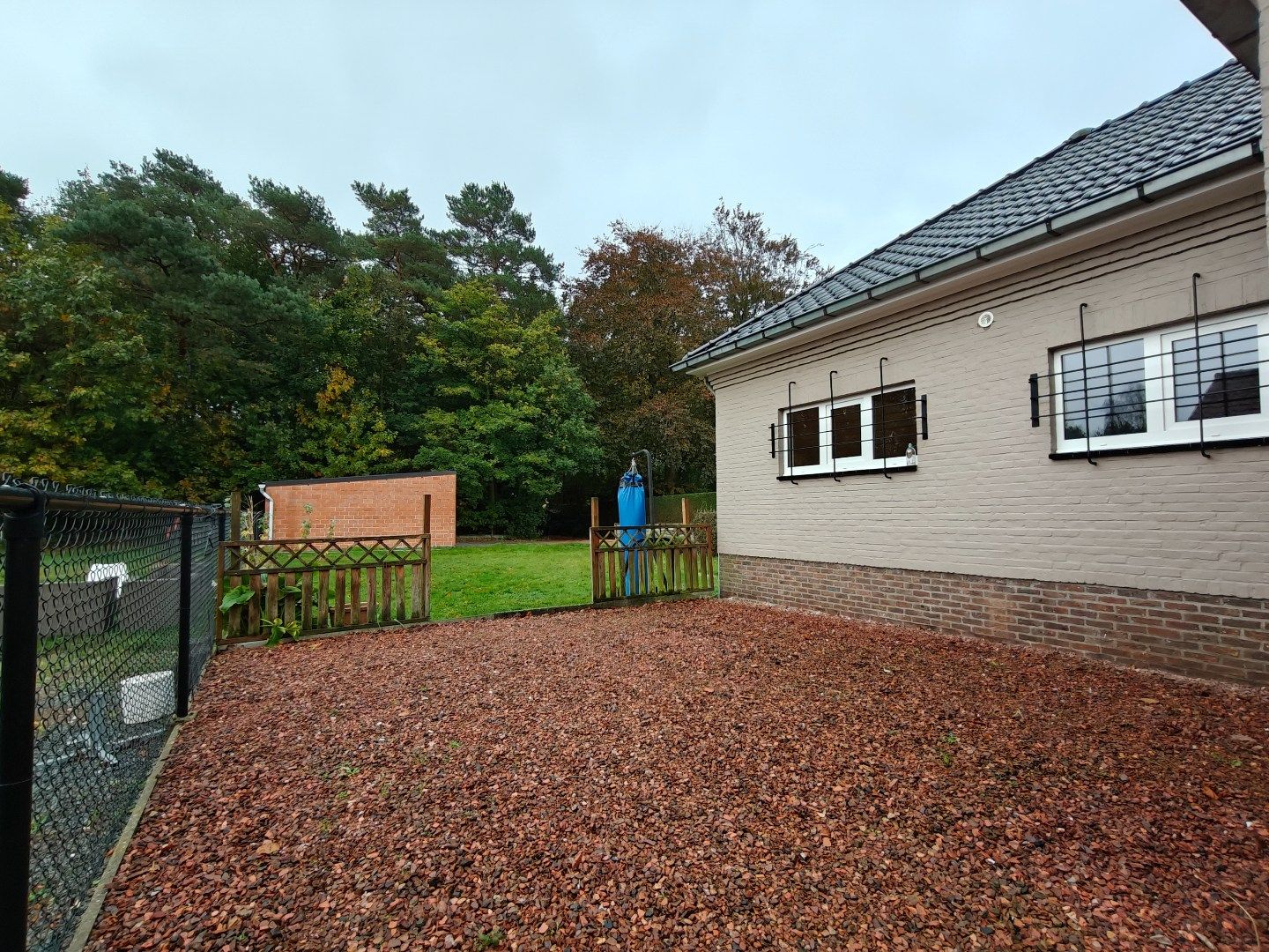 Ruime woning met tuin te Lokeren  foto 9