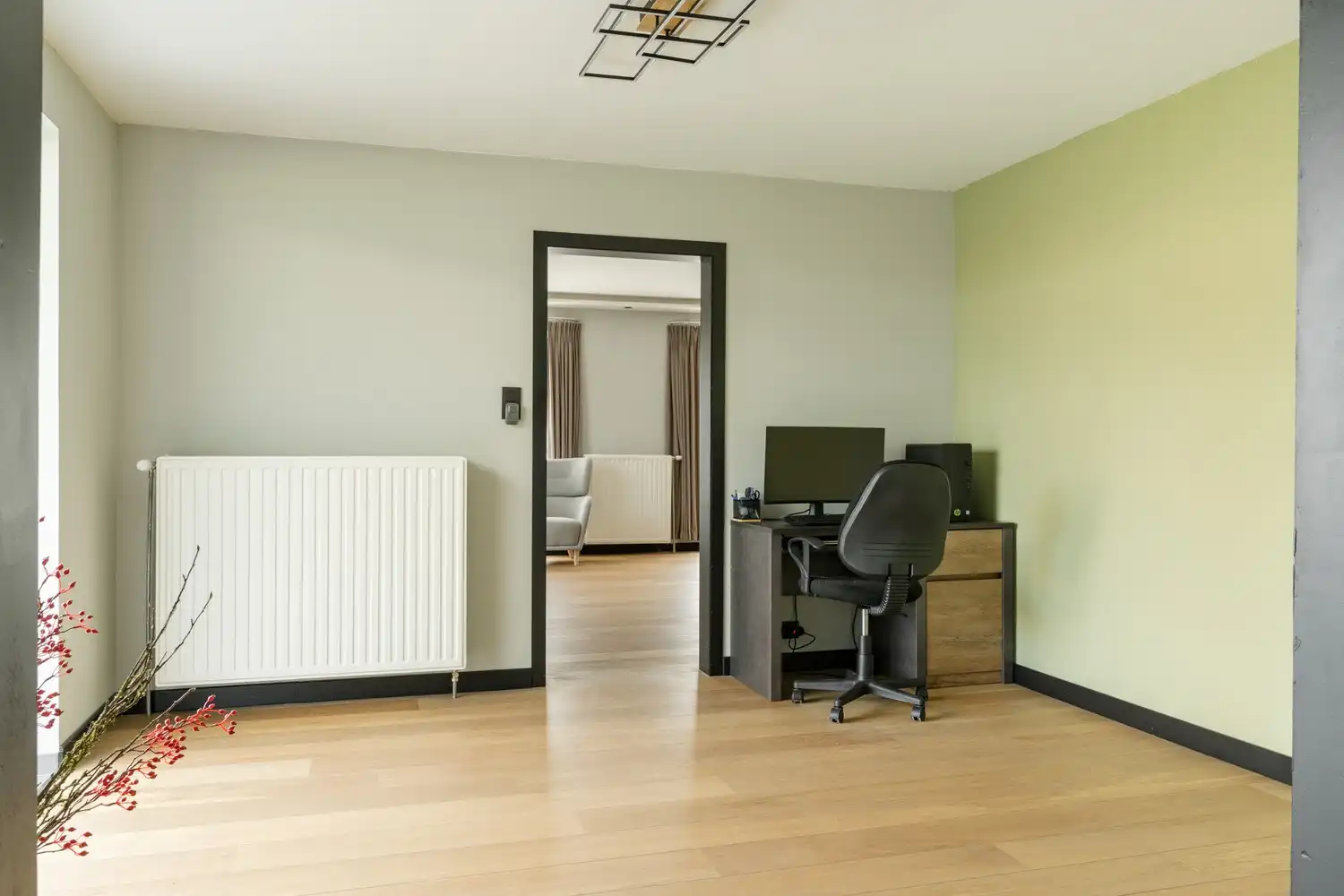 Gerenoveerde vrijstaande woning met 3 slaapkamers en zonnige tuin foto 11
