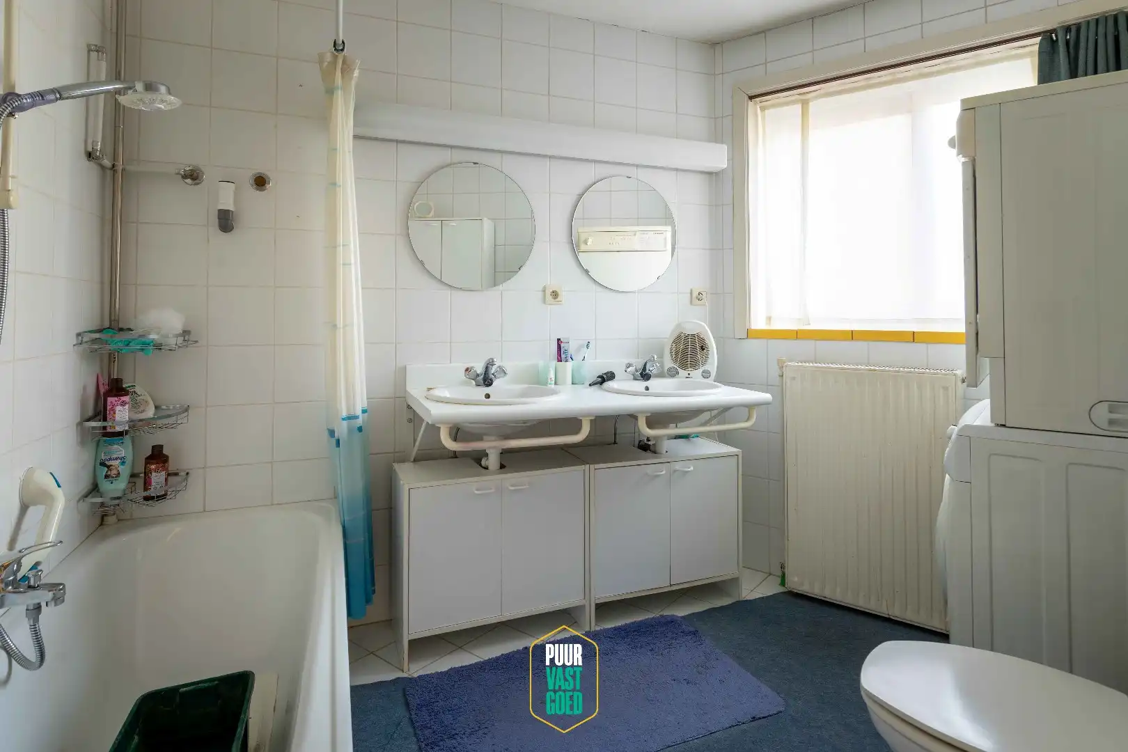 Art Deco opbrengsteigendom aan de rand van stad foto 16