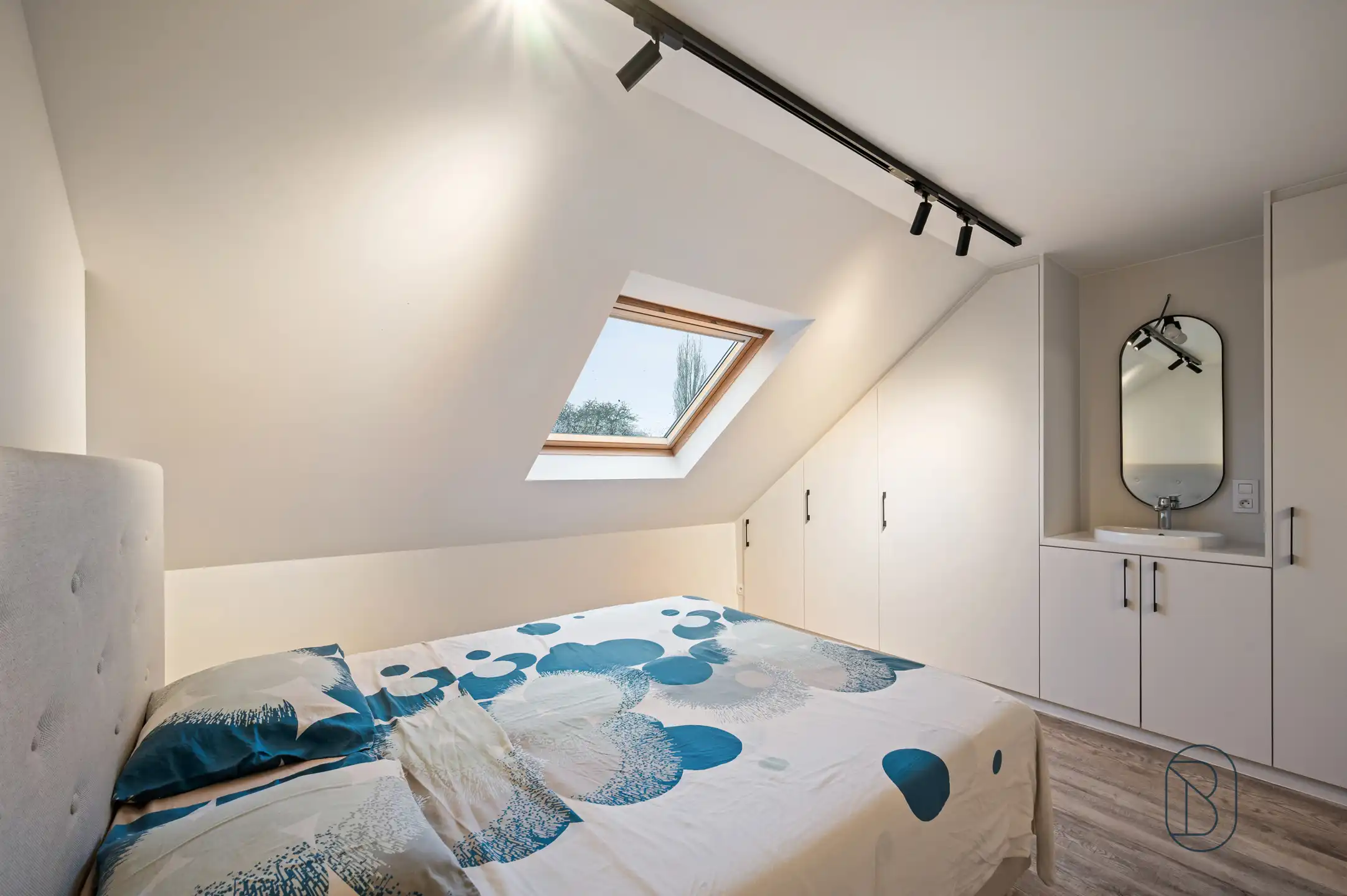 Ruime, instapklare HOB met tuin en multifunctionele garage! foto 16