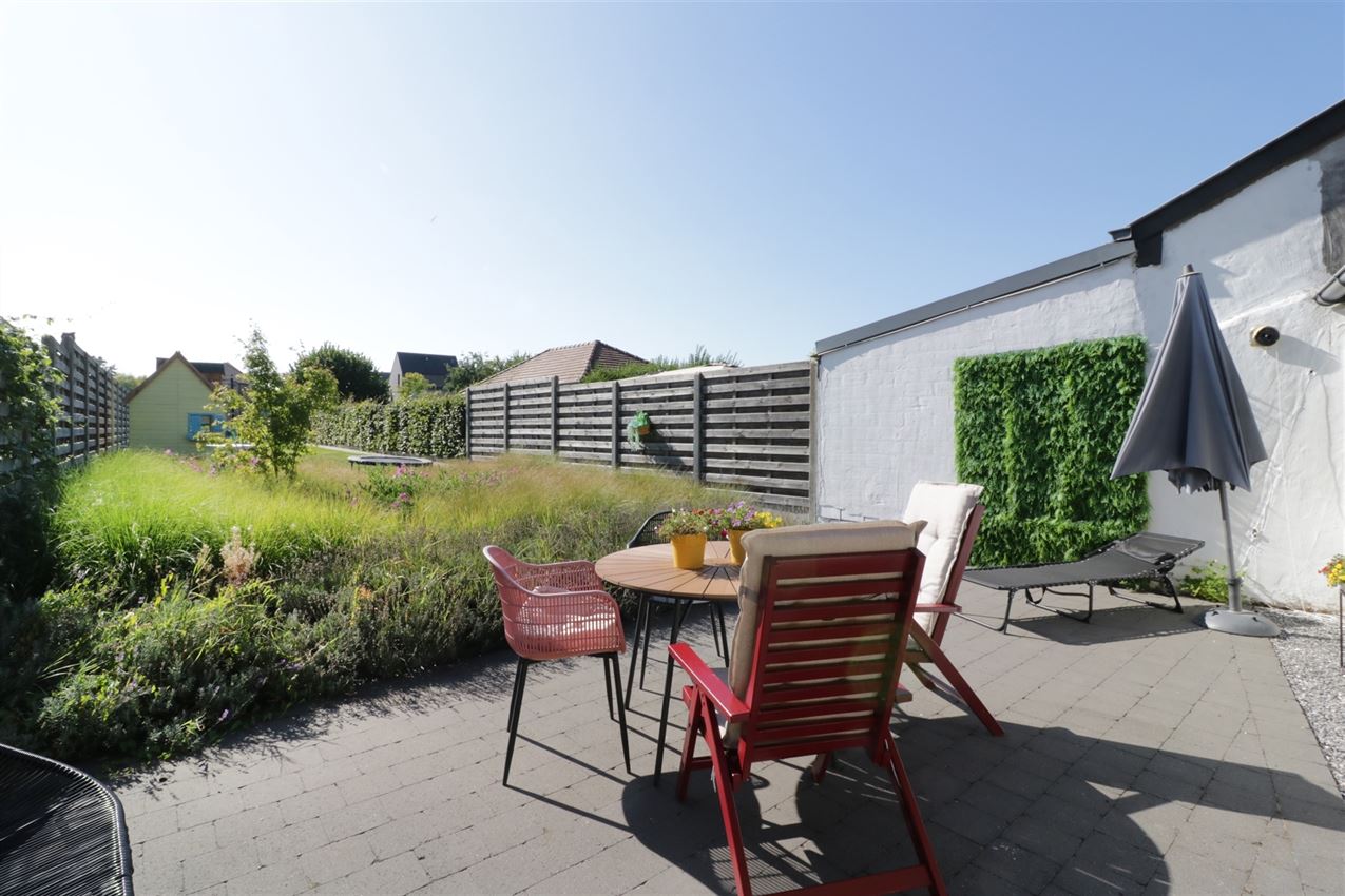 Gerenoveerde woning met tuin op rustige locatie foto 2
