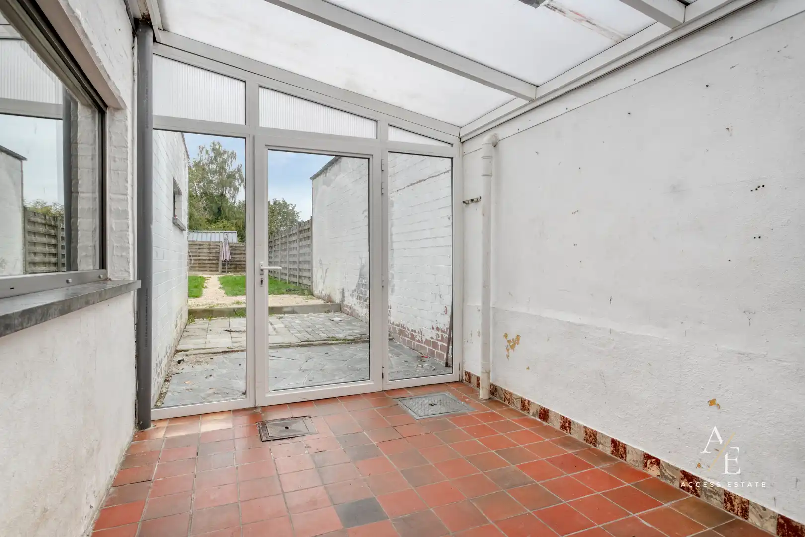CENTRAAL GELEGEN WONING MET 3 (+2) SLAAPKAMERS EN AFGESLOTEN TUIN IN WEVELGEM foto 6