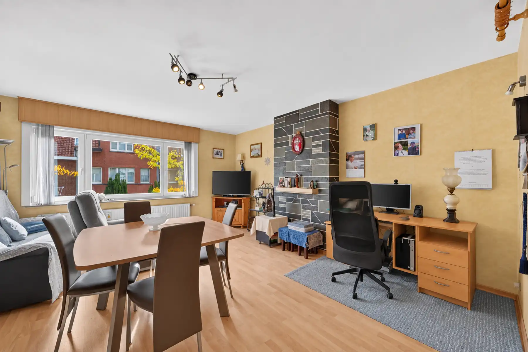 Gezellig 3-slaapkamerappartement in hartje Hasselt foto 3