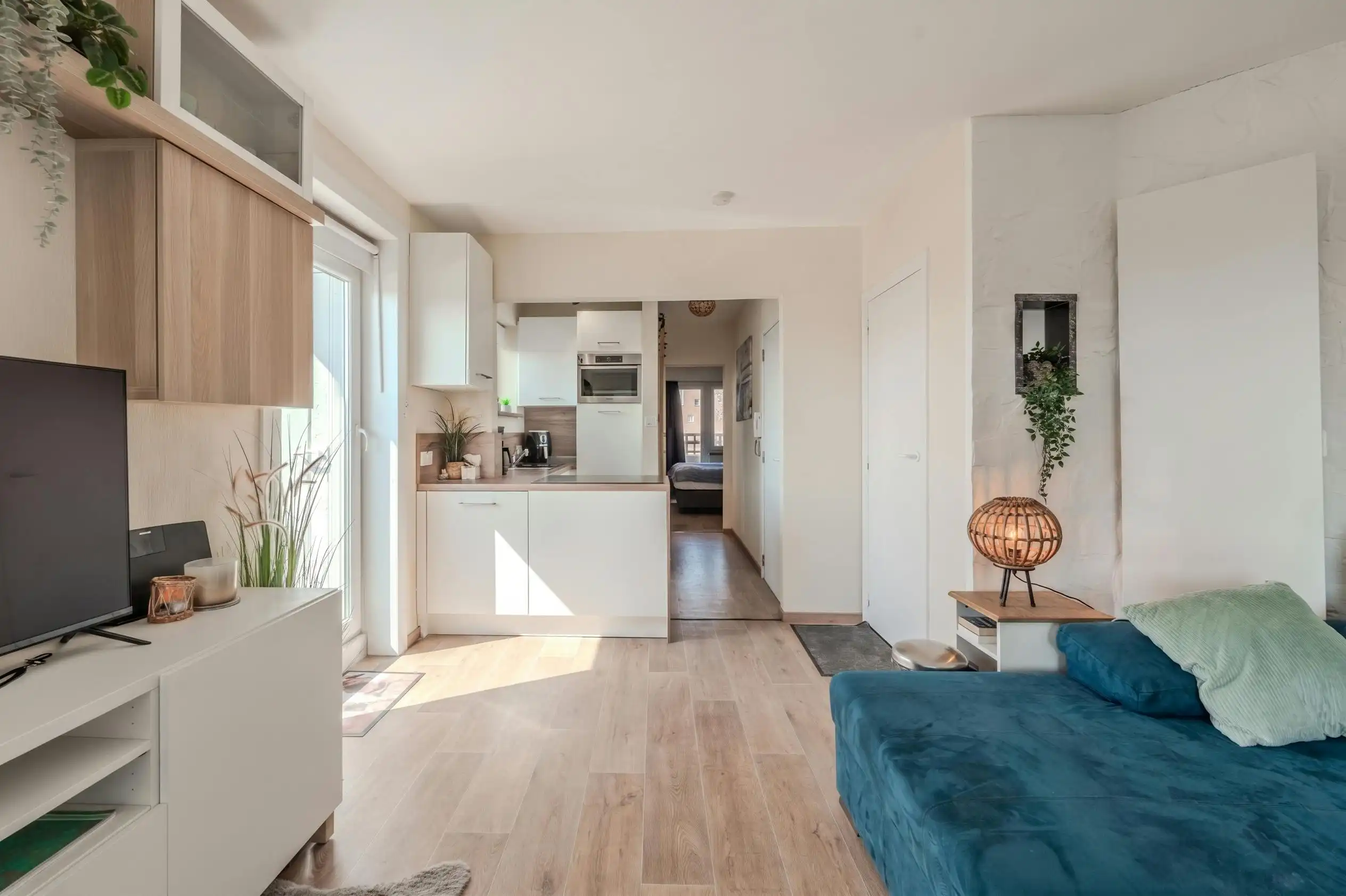 Centraal gelegen 1 slaapkamer appartement met zonneterras foto 2