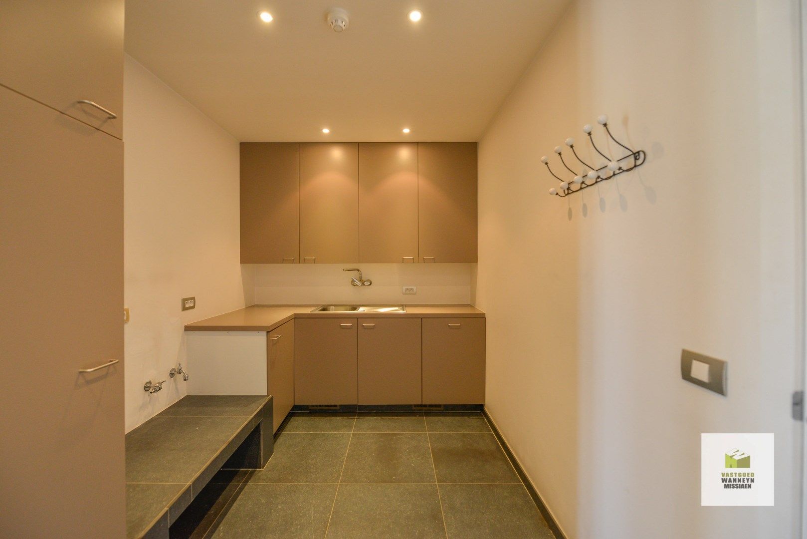 Luxueuze woning met 3 slpk, zwembad en polyvalente ruimte van 115 m2   foto 10