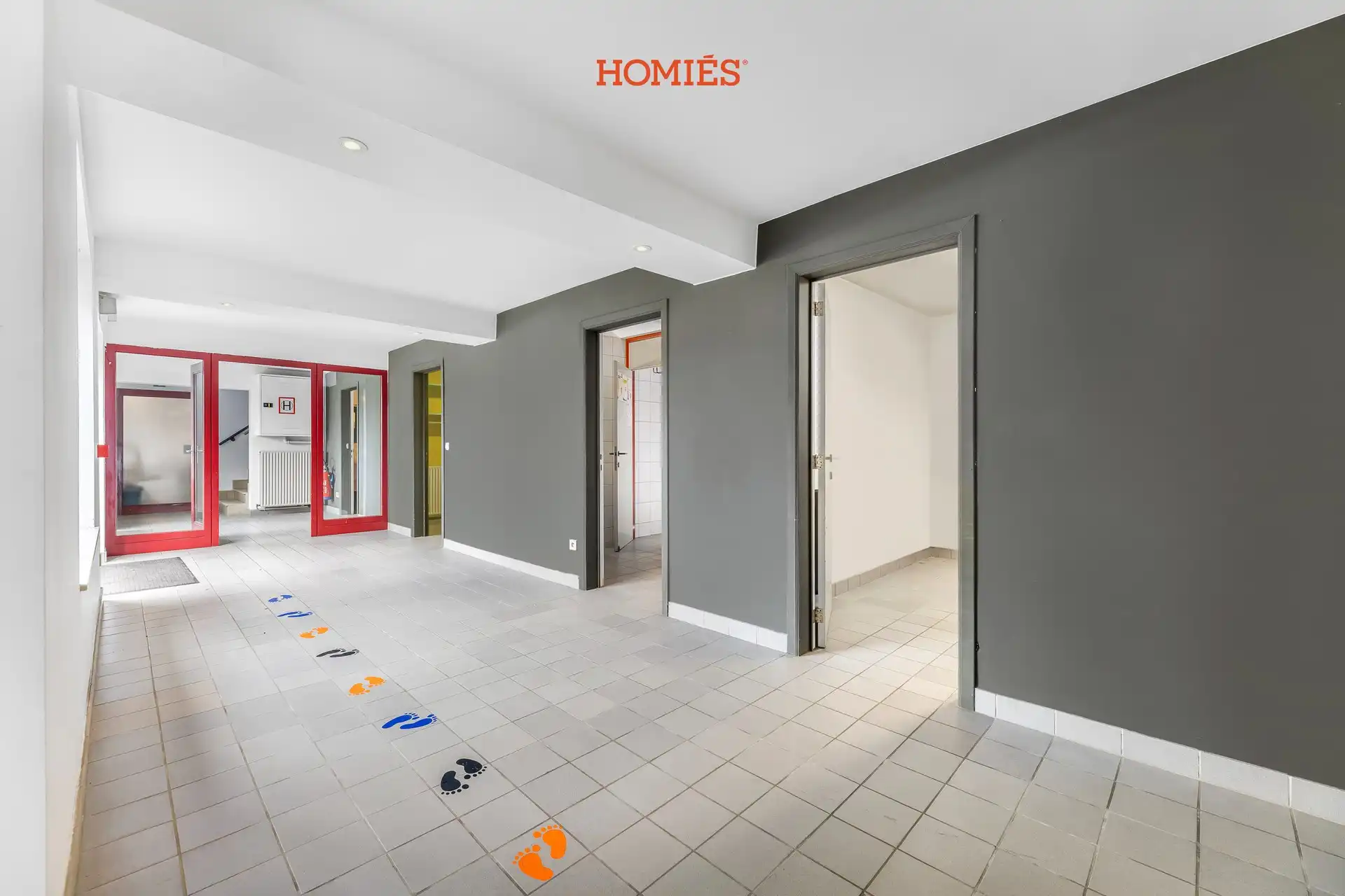 Veelzijdig handelspand met 9 parkeerplaatsen op toplocatie foto 14