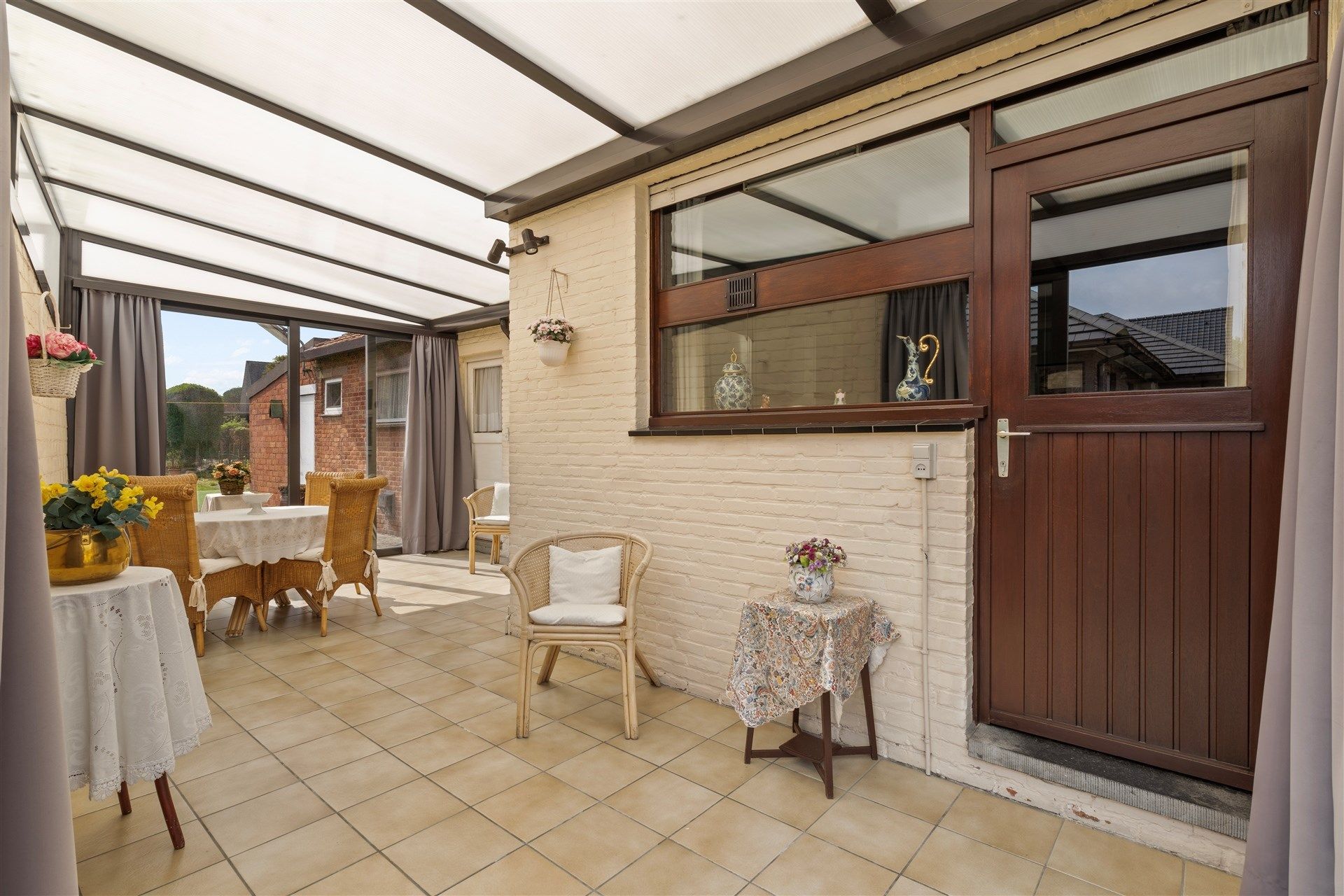 Half open bebouwing op 378m² grond foto 24