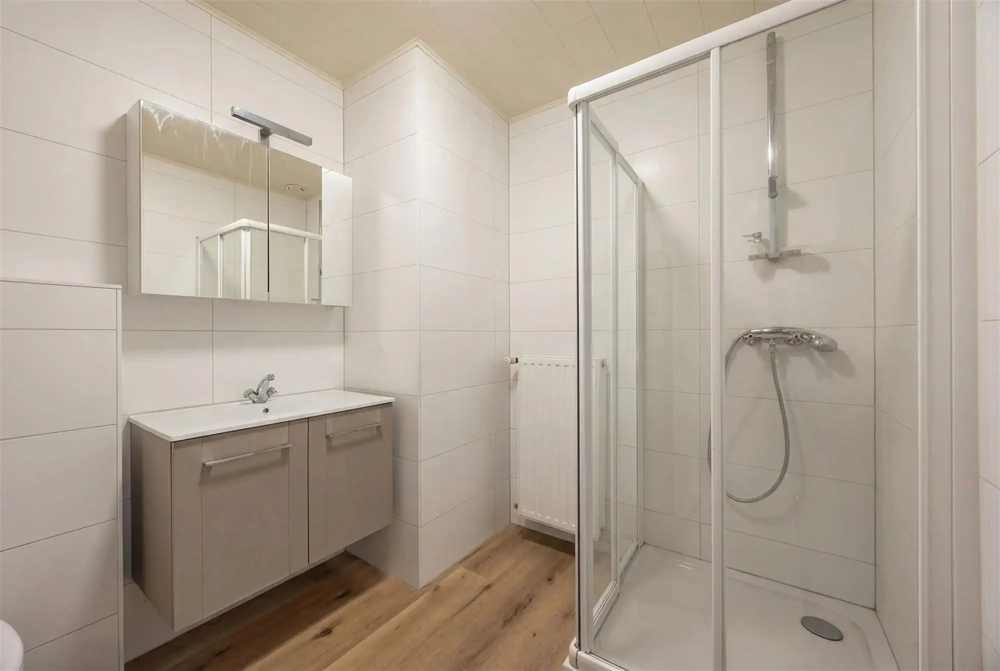 Duplexappartement met 2 slaapkamers en garagebox foto 9