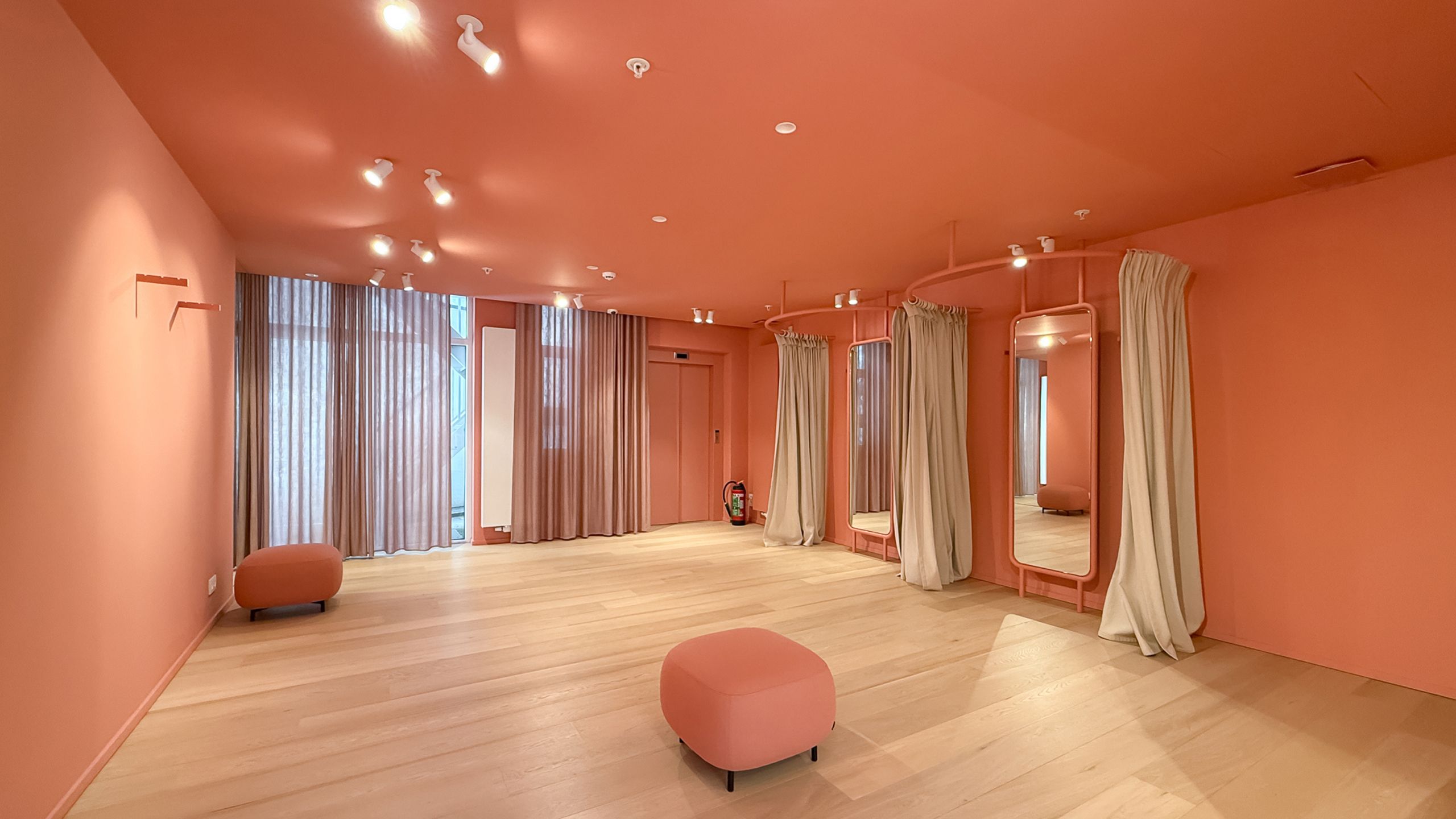 Exclusief winkelpand op toplocatie in de Lippenslaan... foto 18