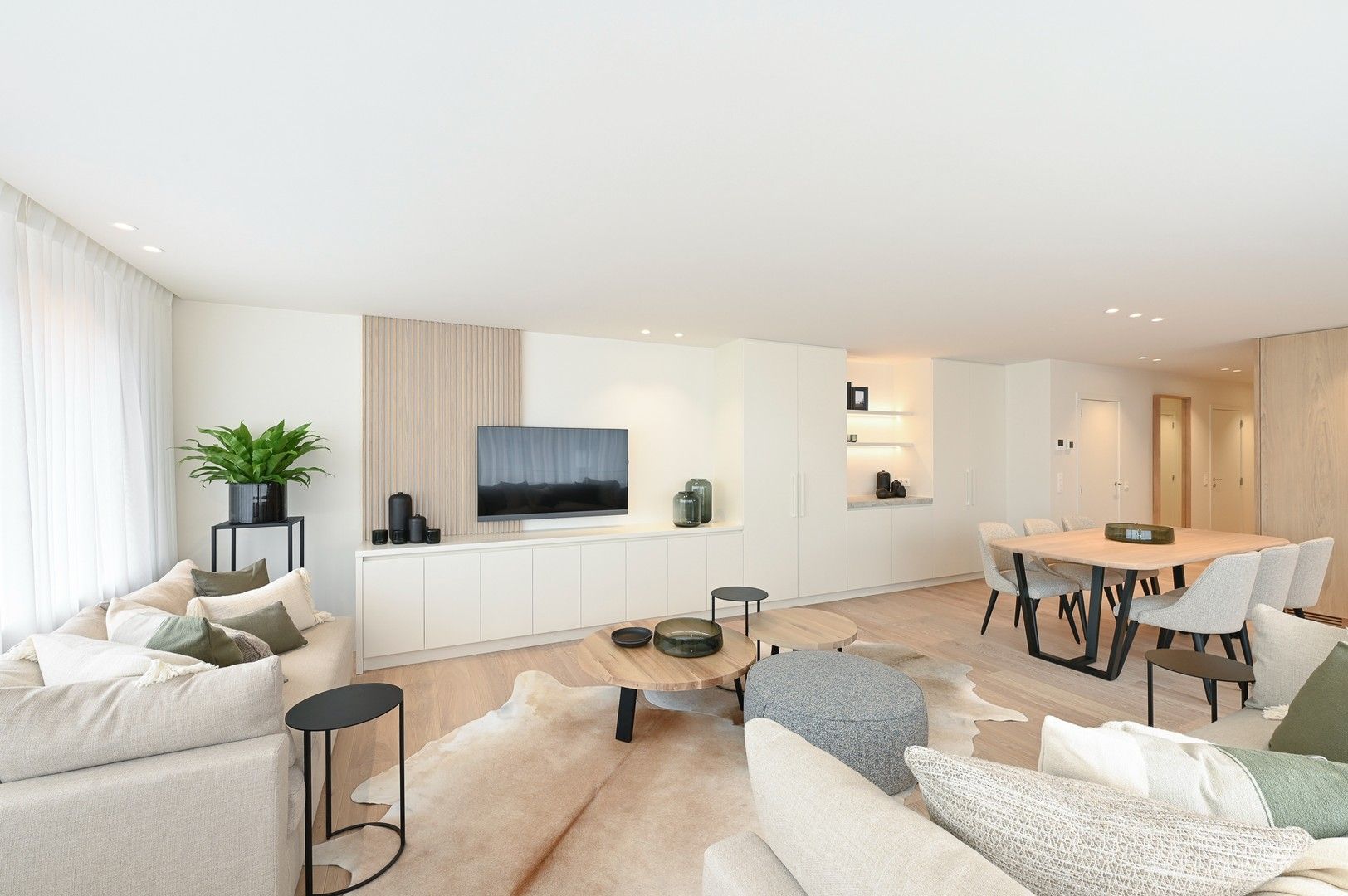 Hoekappartement, volledig gerenoveerd met kwalitatieve materialen ideaal gelegen in het centrum van Knokke. foto 3