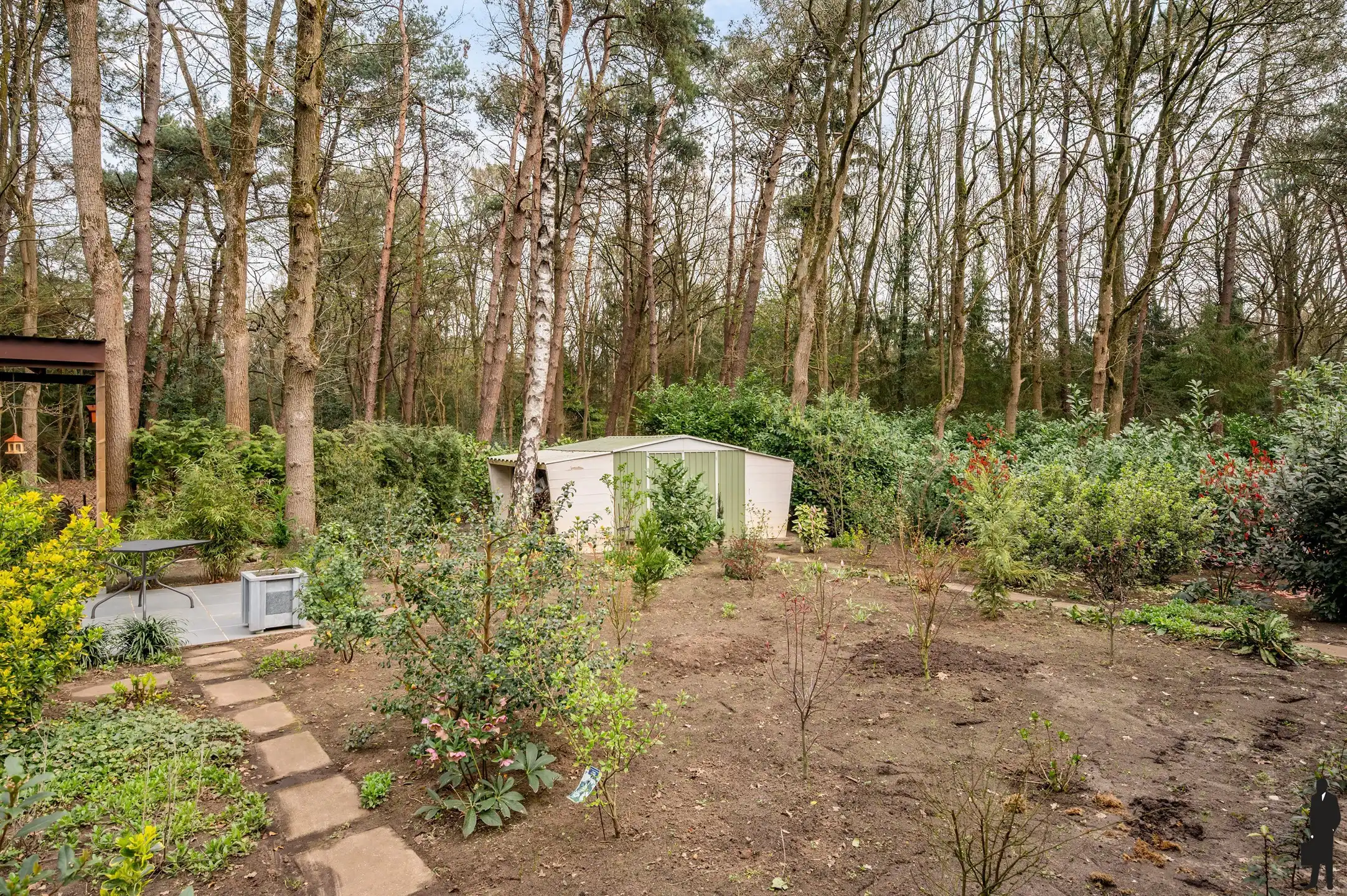 Rustig gelegen weekendwoning met héel veel privacy foto 22