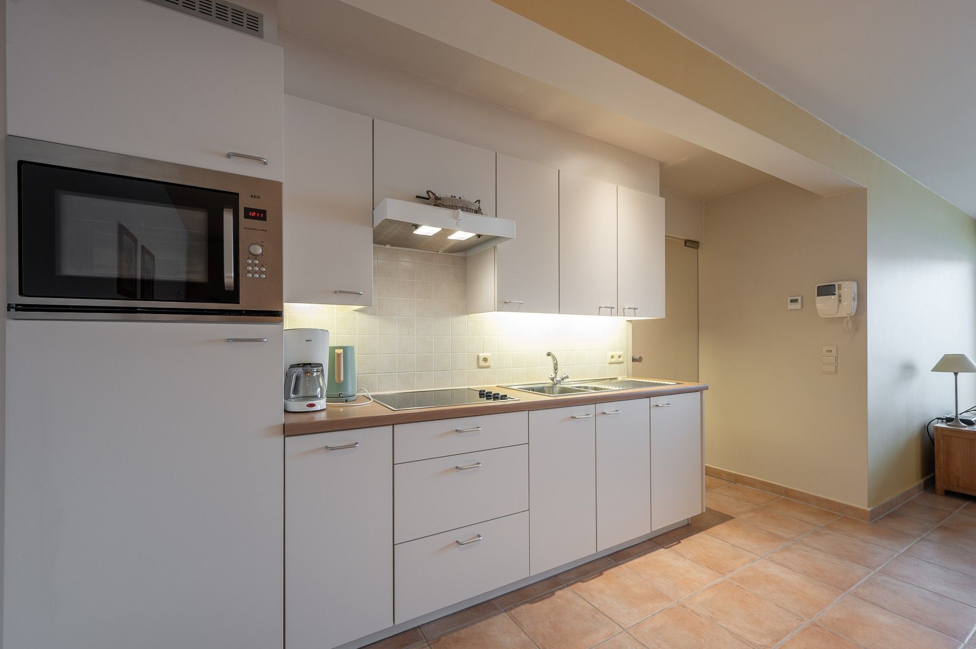 Heel verzorgd appartement met 2 slaapkamers te koop in het centrum van De Haan. foto 7