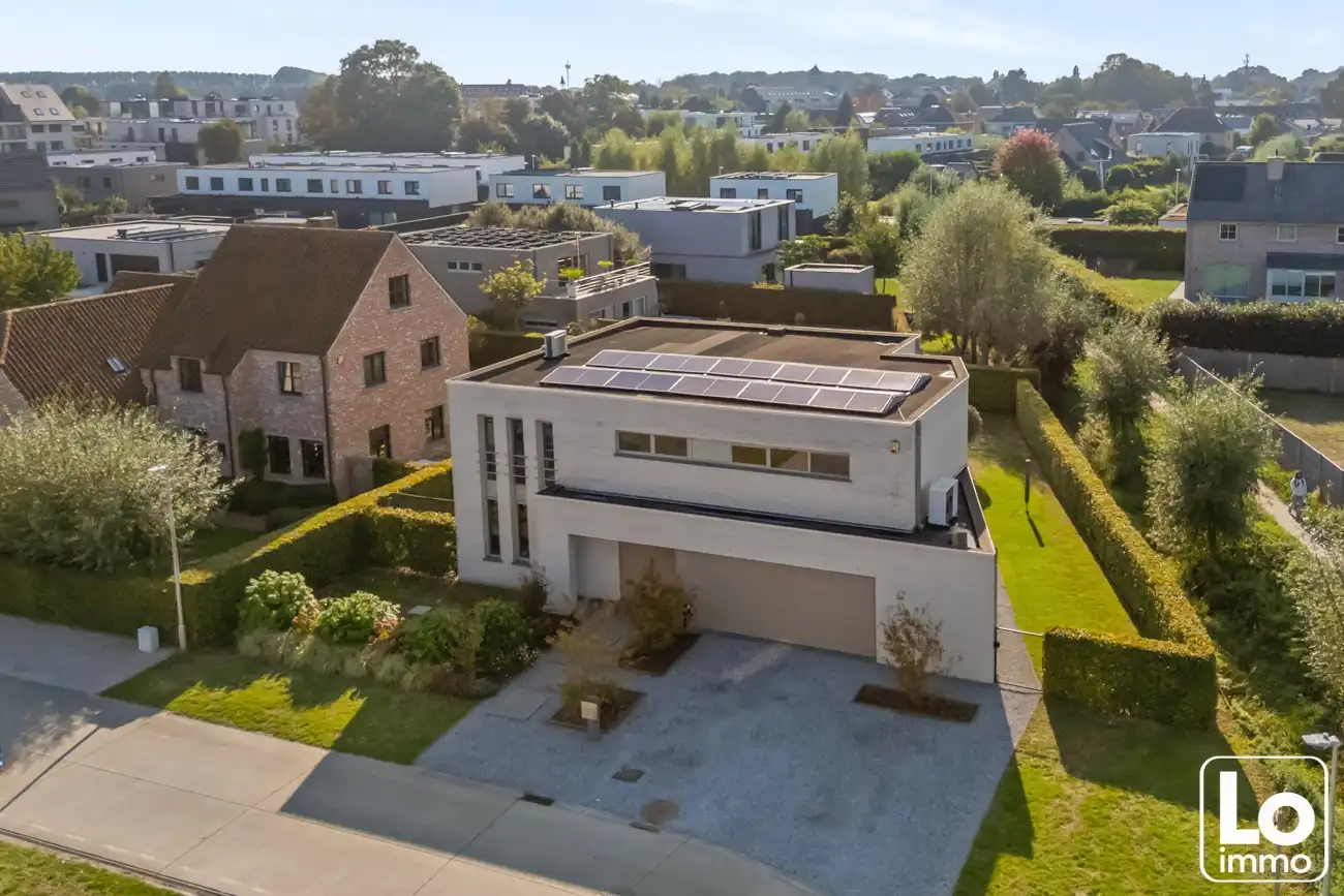 Instap klare moderne open villa met dubbele inpandige garage en een gezellige tuin op een toplocatie nabij het centrum van Lochristi! foto 71