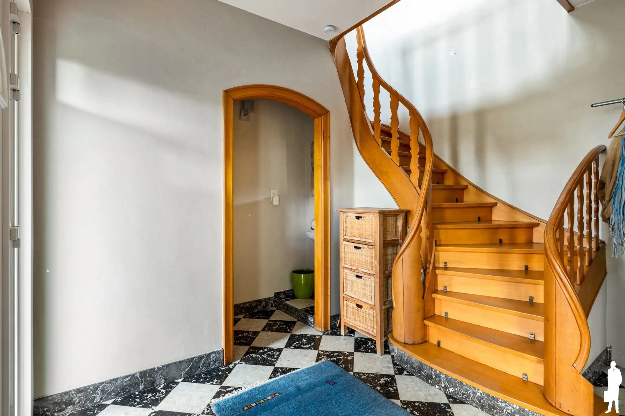 Charmante villa met 4 slpks, 2 badks en tuin met privacy foto 19