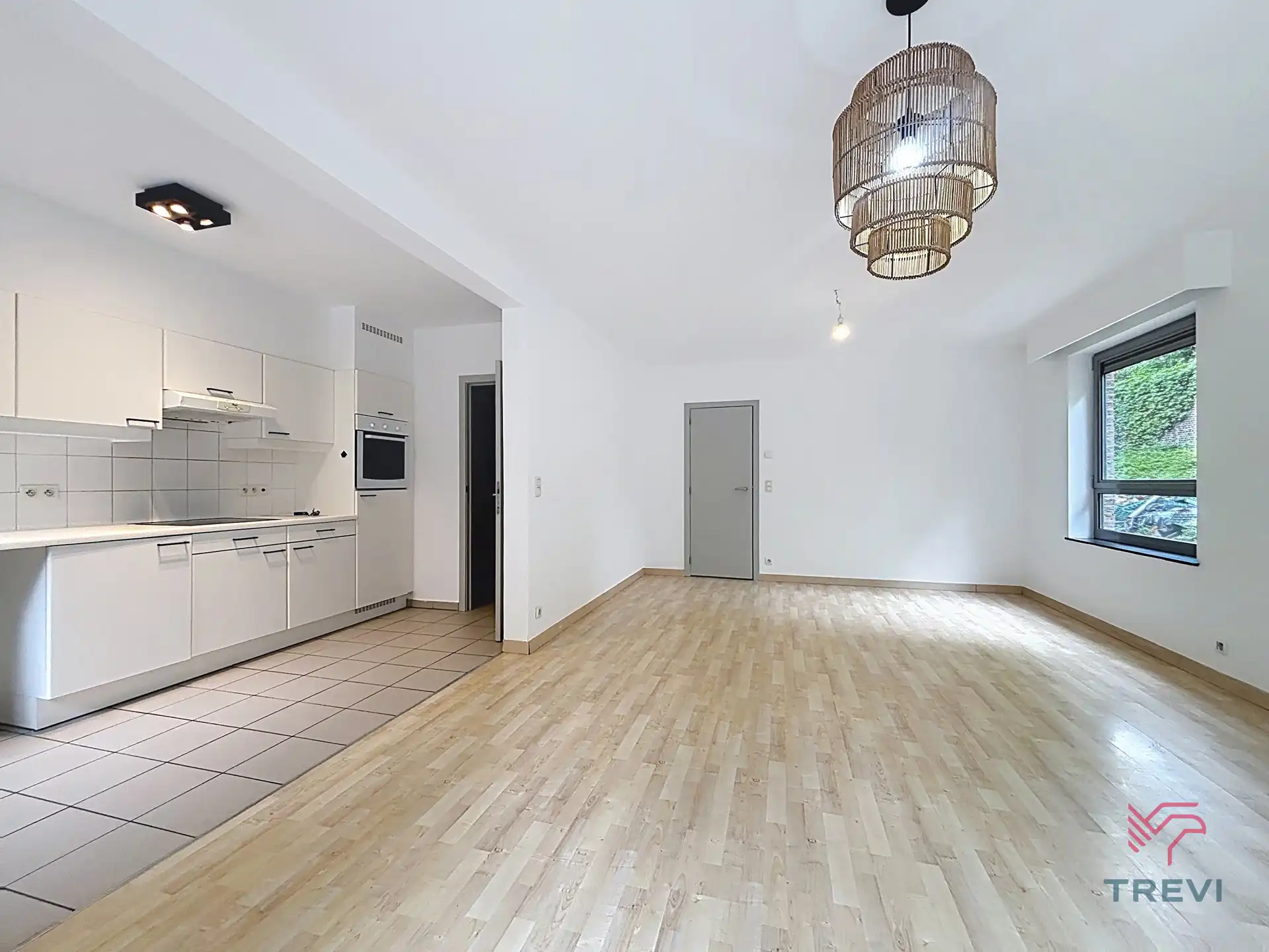 Mooi appartement met 2 slaapkamers + parkeerplaats foto 4