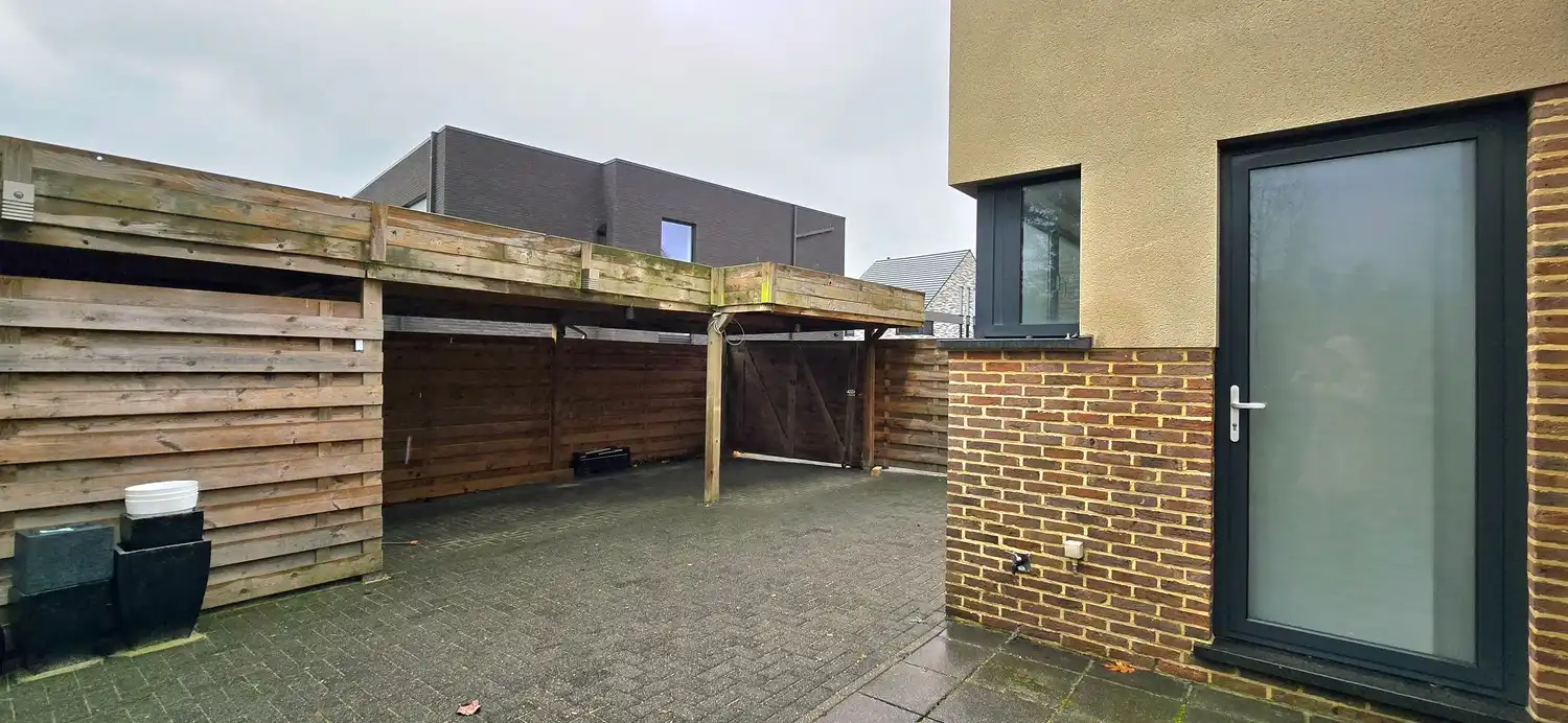Ruime moderne woning op een perceel van 10a 12ca in een rustige, bosrijke omgeving te koop foto 23