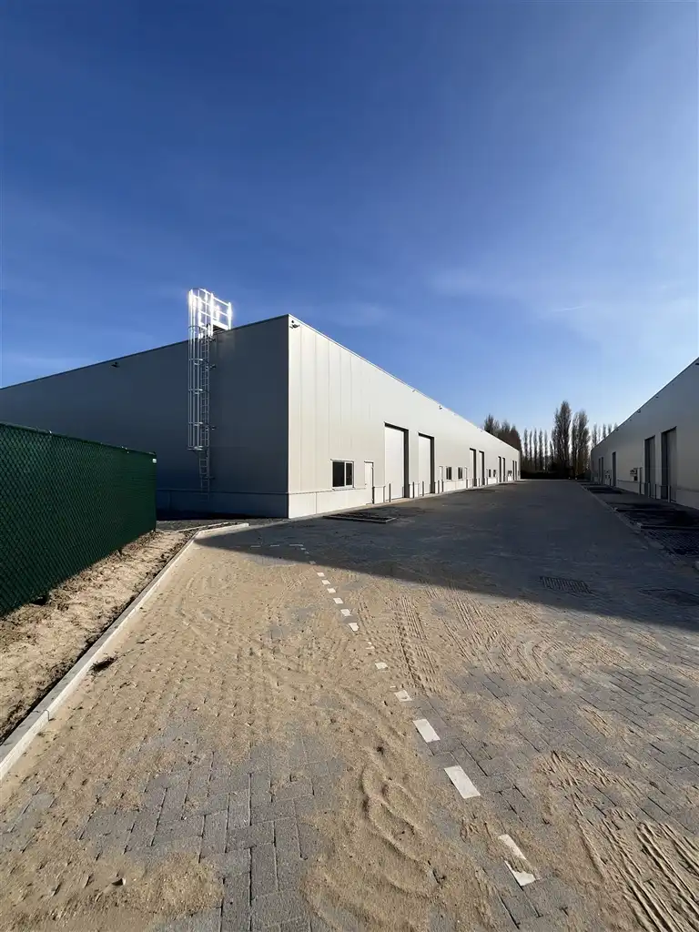 Laatste nieuwbouw KMO unit te Blankenberge foto 7