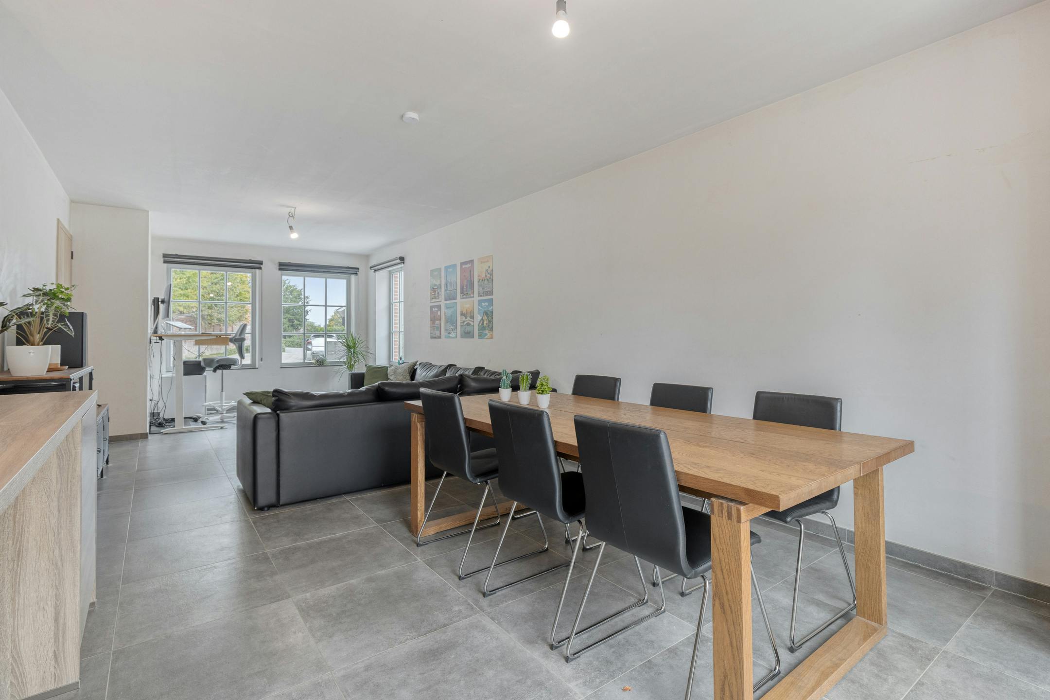 Recente halfopen woning te koop in Rozebeke (Zwalm) foto 2