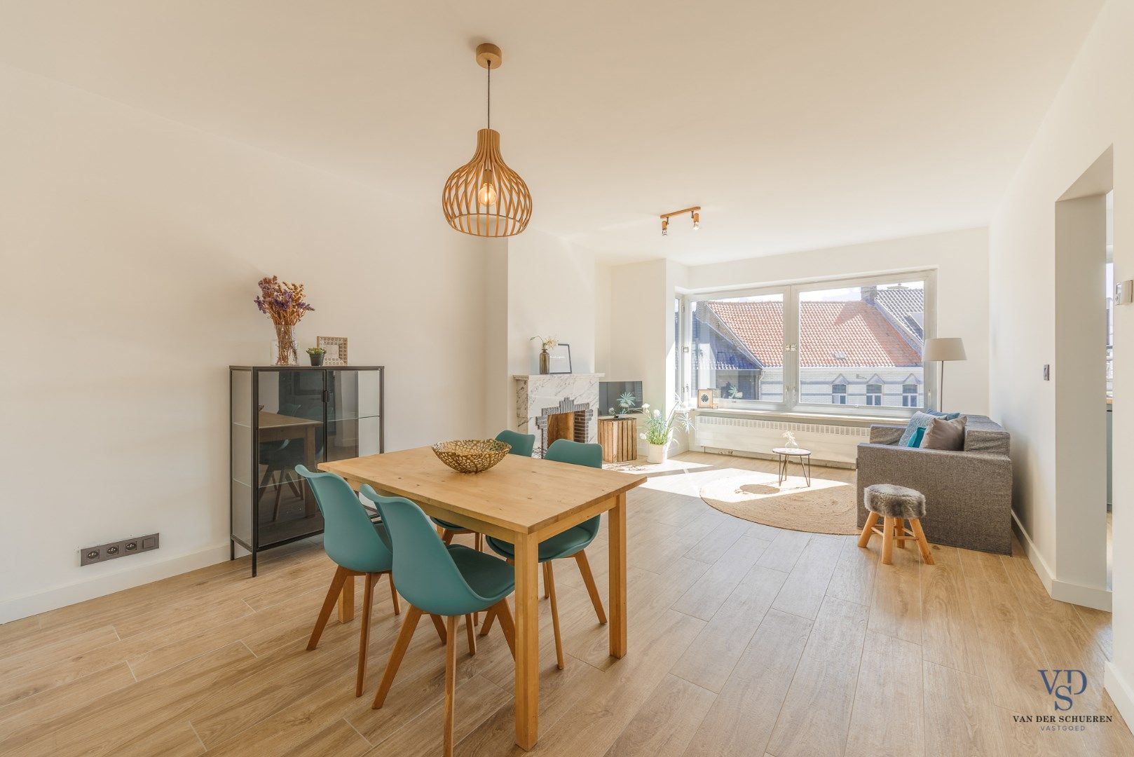 Gerenoveerd appartement in centrum Gavere foto 2